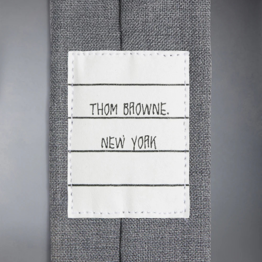 Thom Browne Plain Weave 4-Bar Tie Medium Grey 착용 스타일 - 2