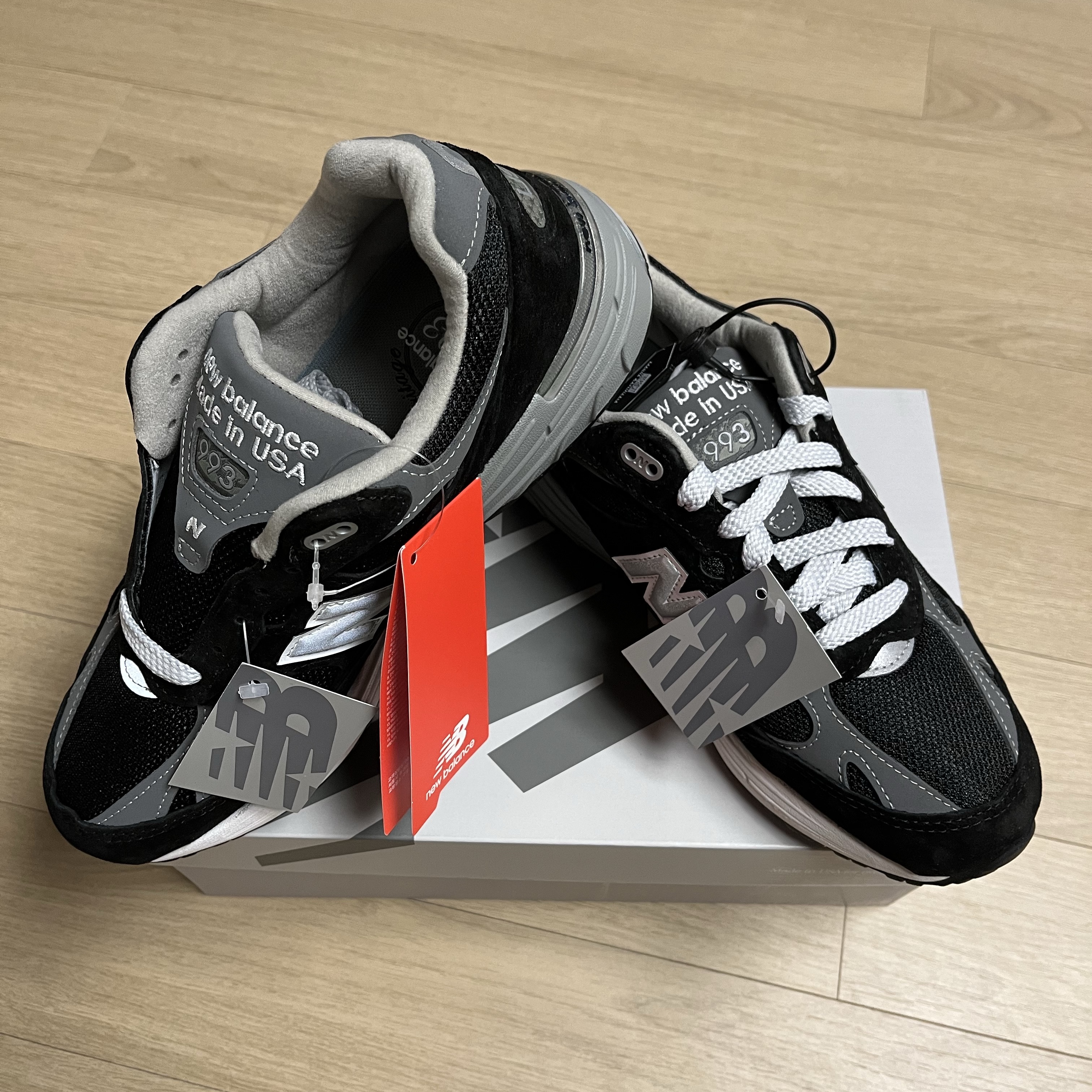 New Balance 993 Made in USA Black - D Standard 착용 스타일