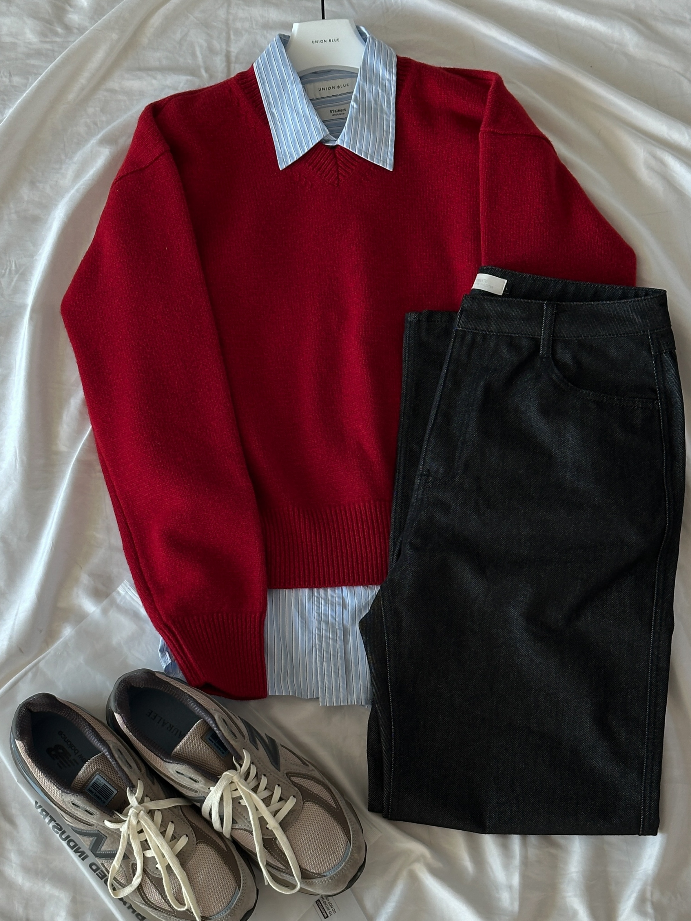 Amomento Mens Colored Straight Fit Denim Black - 24FW, New Balance x Auralee 990v4 Made in USA London Fog 착용 스타일