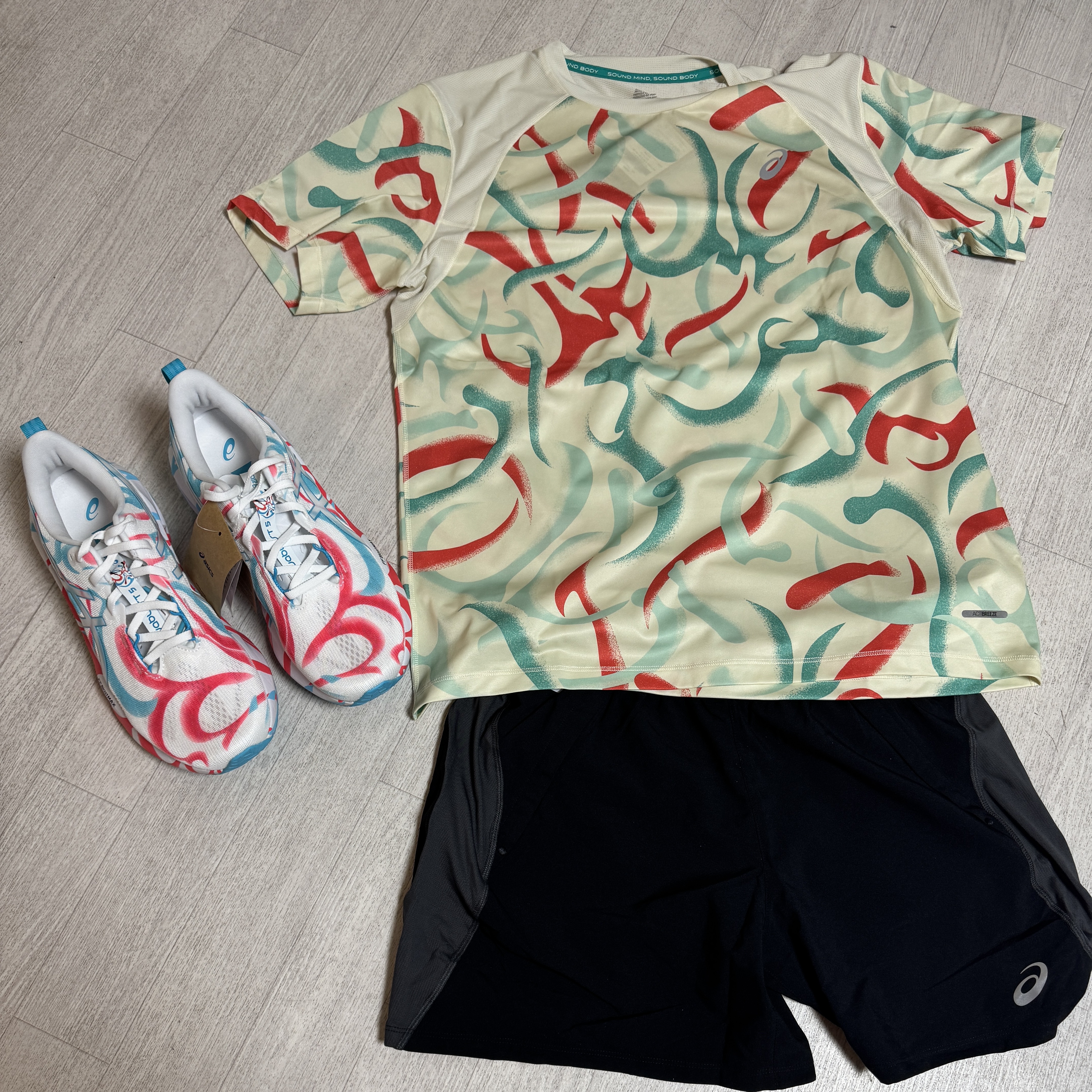 Asics Novablast 5 Tokyo White Aquarium 착용 스타일