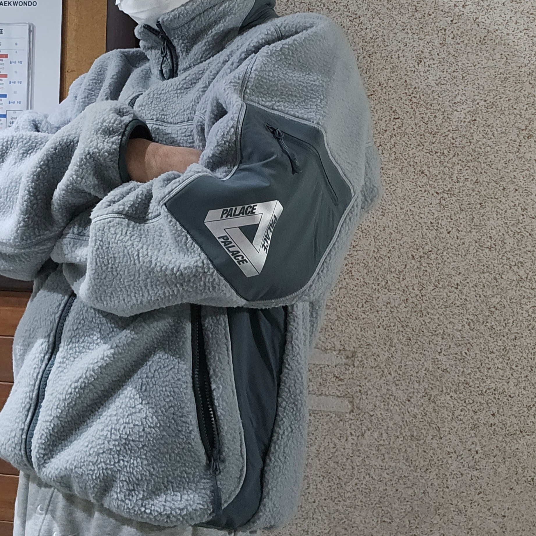 Palace Thermalite Fleece Jacket Grey - 23FW, Nike NRG Swoosh Logo Pants Grey Heather 착용 스타일 - 1