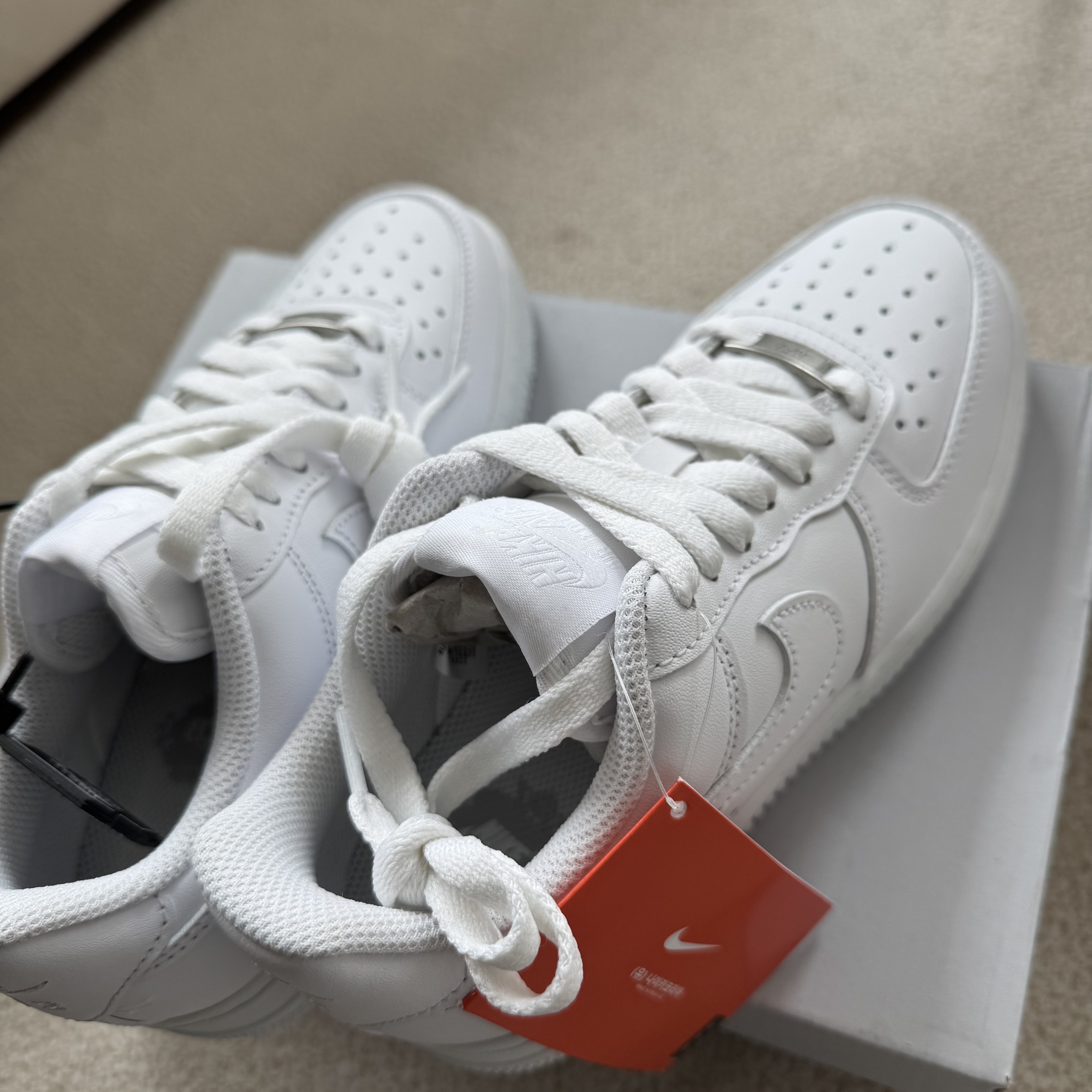 (W) Nike Air Force 1 '07 Low White 착용 스타일 - 6