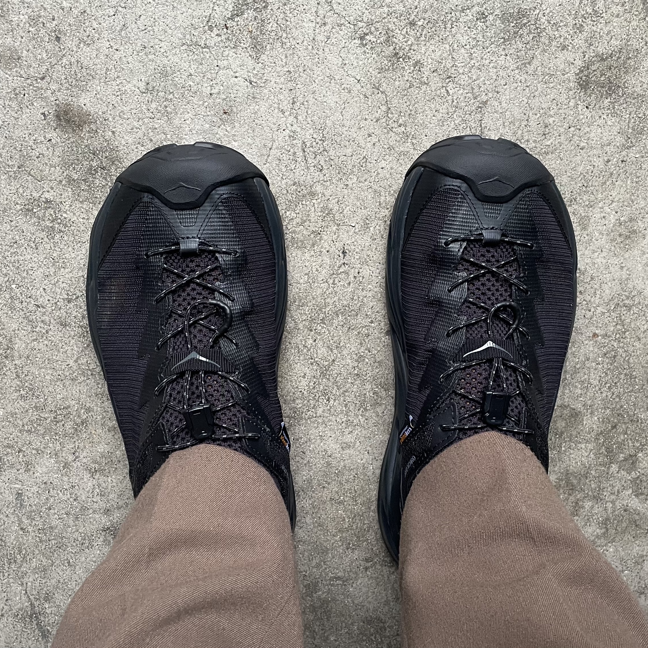 Hoka Hopara 2 Black - 25SS 착용 스타일