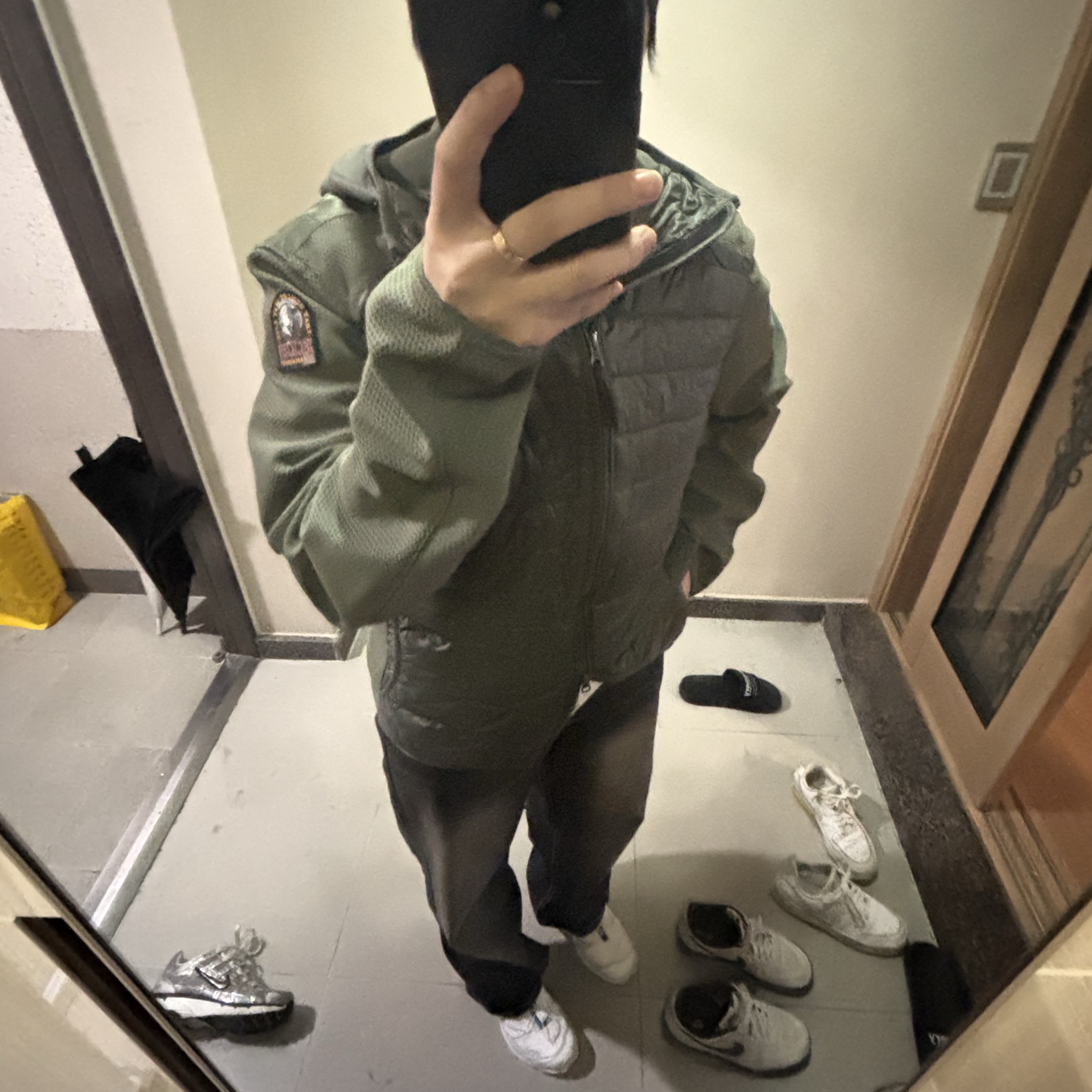 Parajumpers Nolan Hybrids Jacket Black - 24FW, Salomon XT-6 ADV White 착용 스타일 - 1