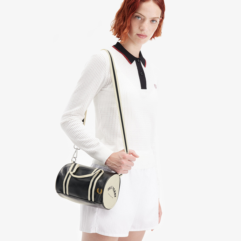프레드페리 클래식 미니 배럴 백 블랙/에크루(Fred Perry Classic Mini Barrel Bag Black/Ecru) - 2