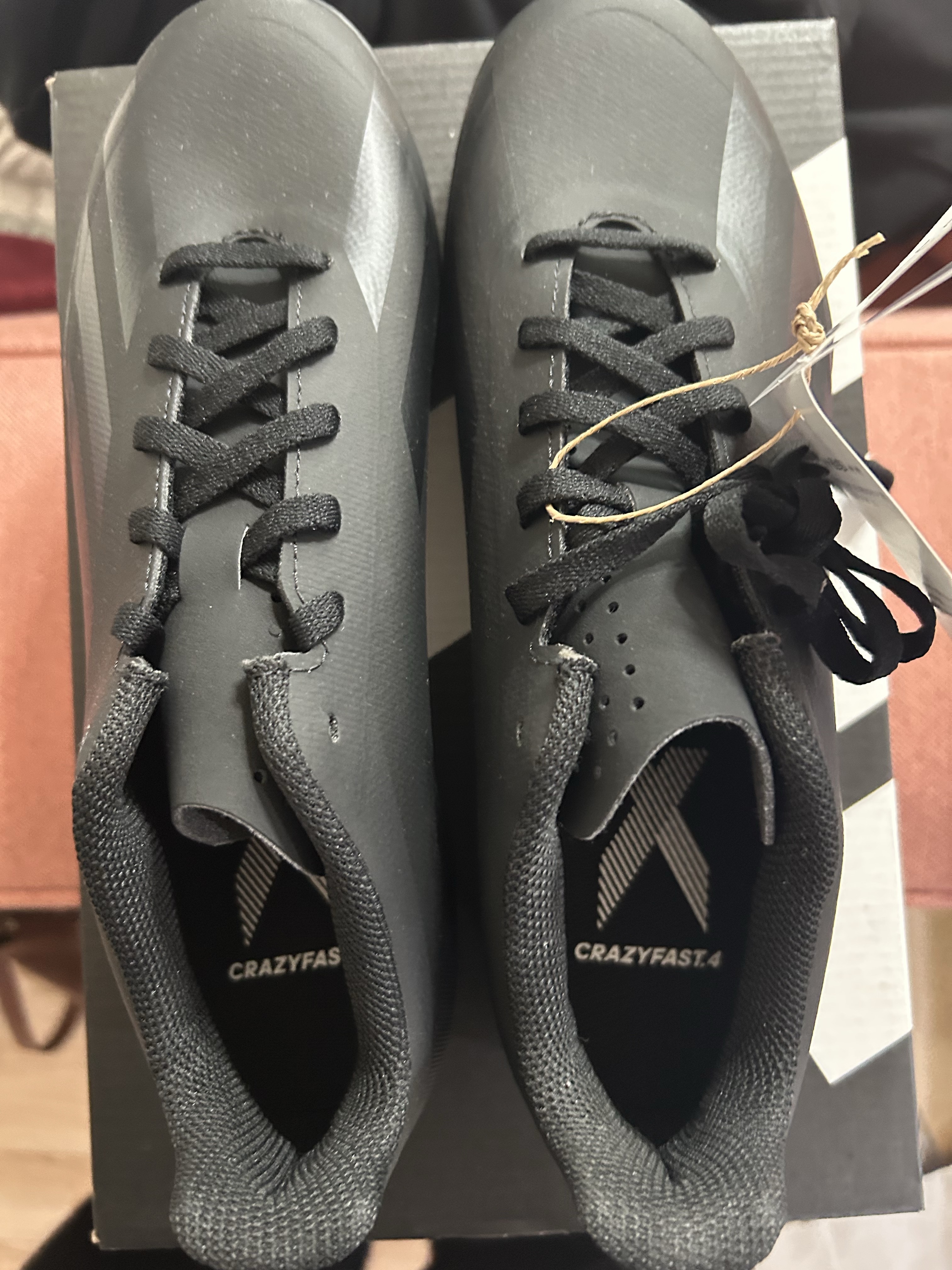 Adidas X Crazyfast.4 TF Triple Black 착용 스타일