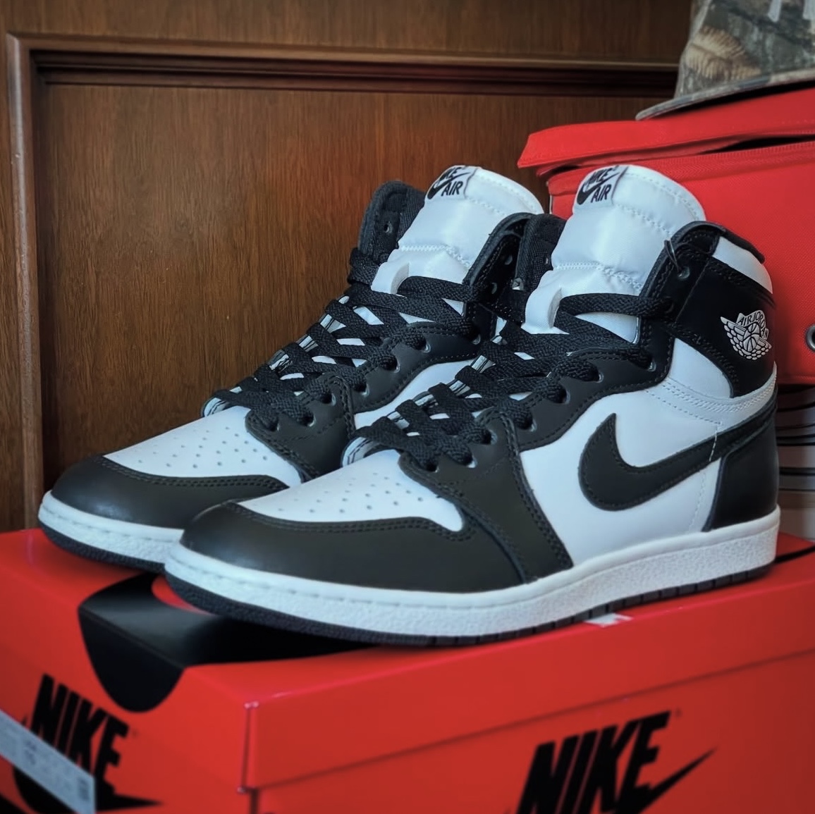 Jordan 1 High 85 Black White 착용 스타일