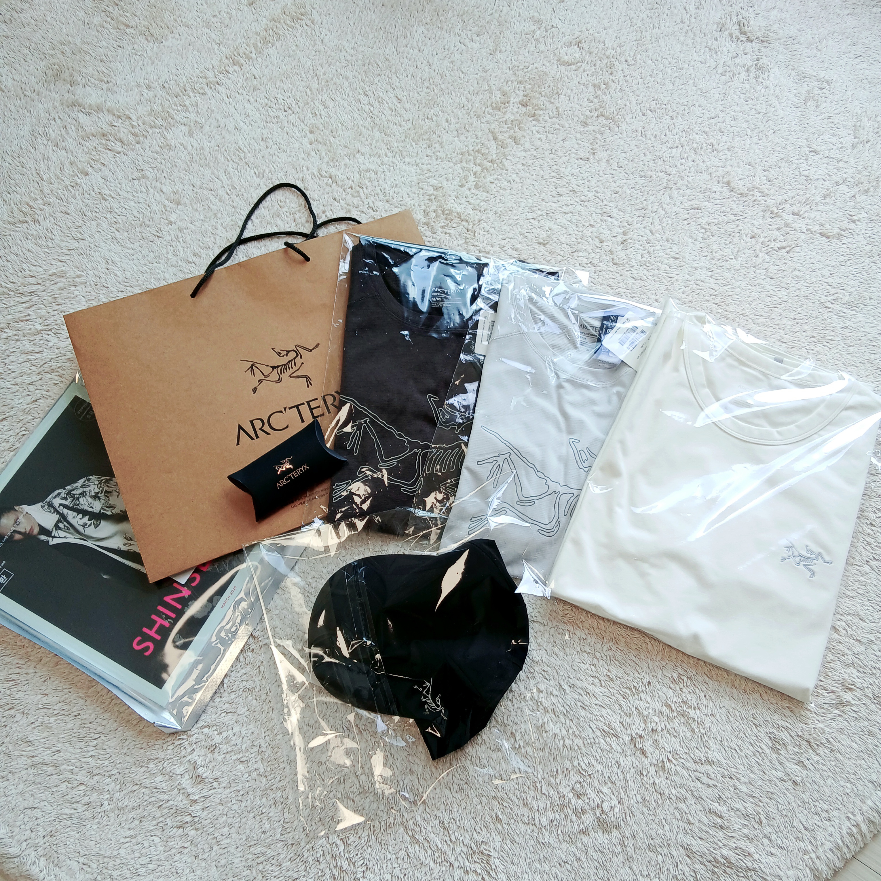 Arc'teryx Keyring Metal, Arc'teryx Calvus Cap Black 착용 스타일 - 7