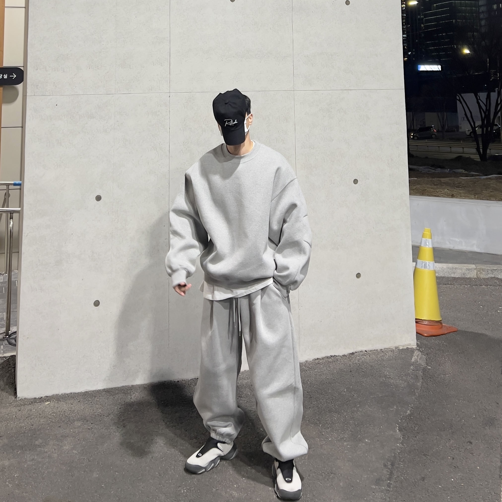 리플렉 인스타그램 : ... (@zuyyou) 님의 게시물 | KREAM