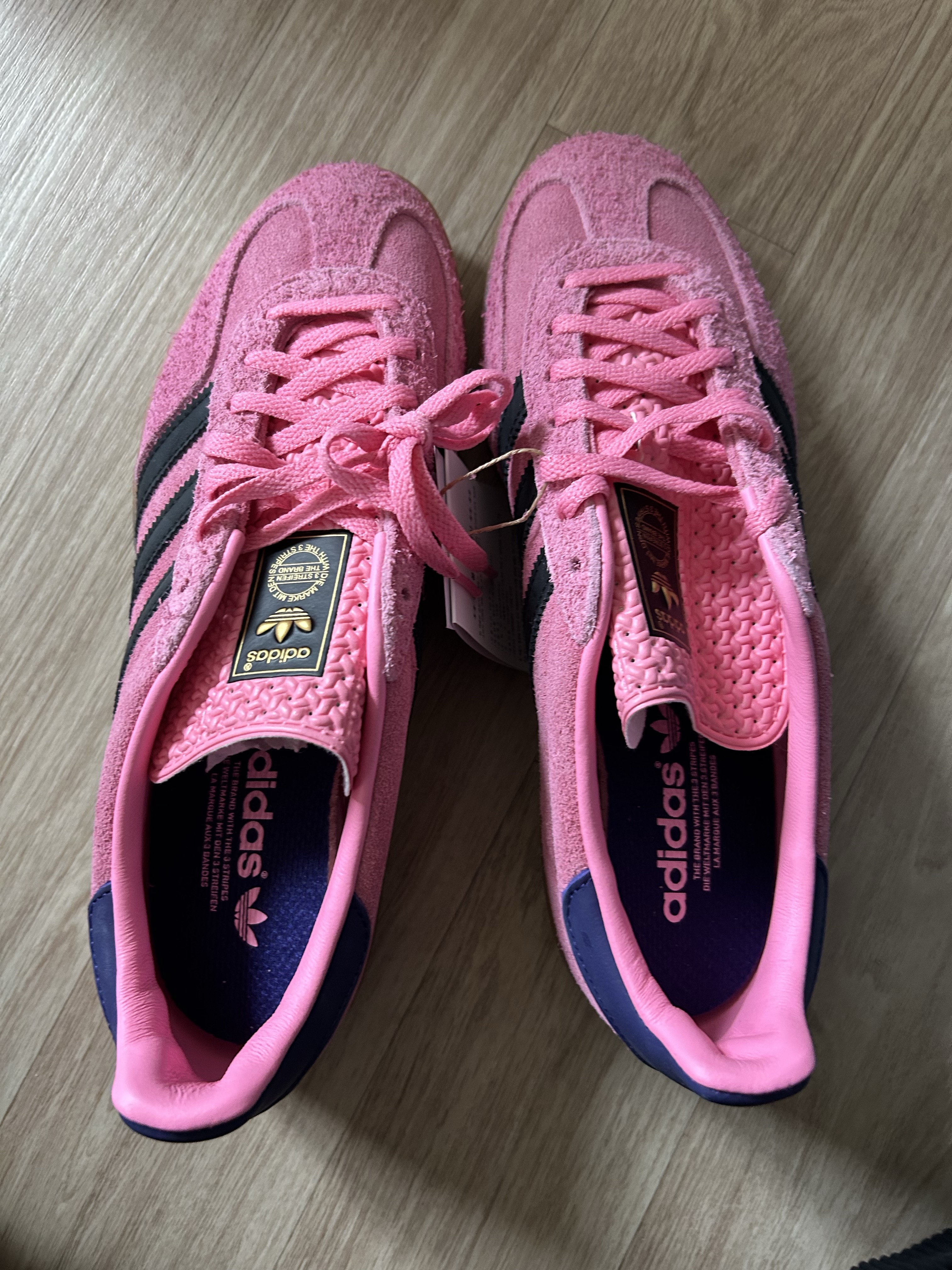 (W) Adidas Gazelle Indoor Bliss Pink 착용 스타일
