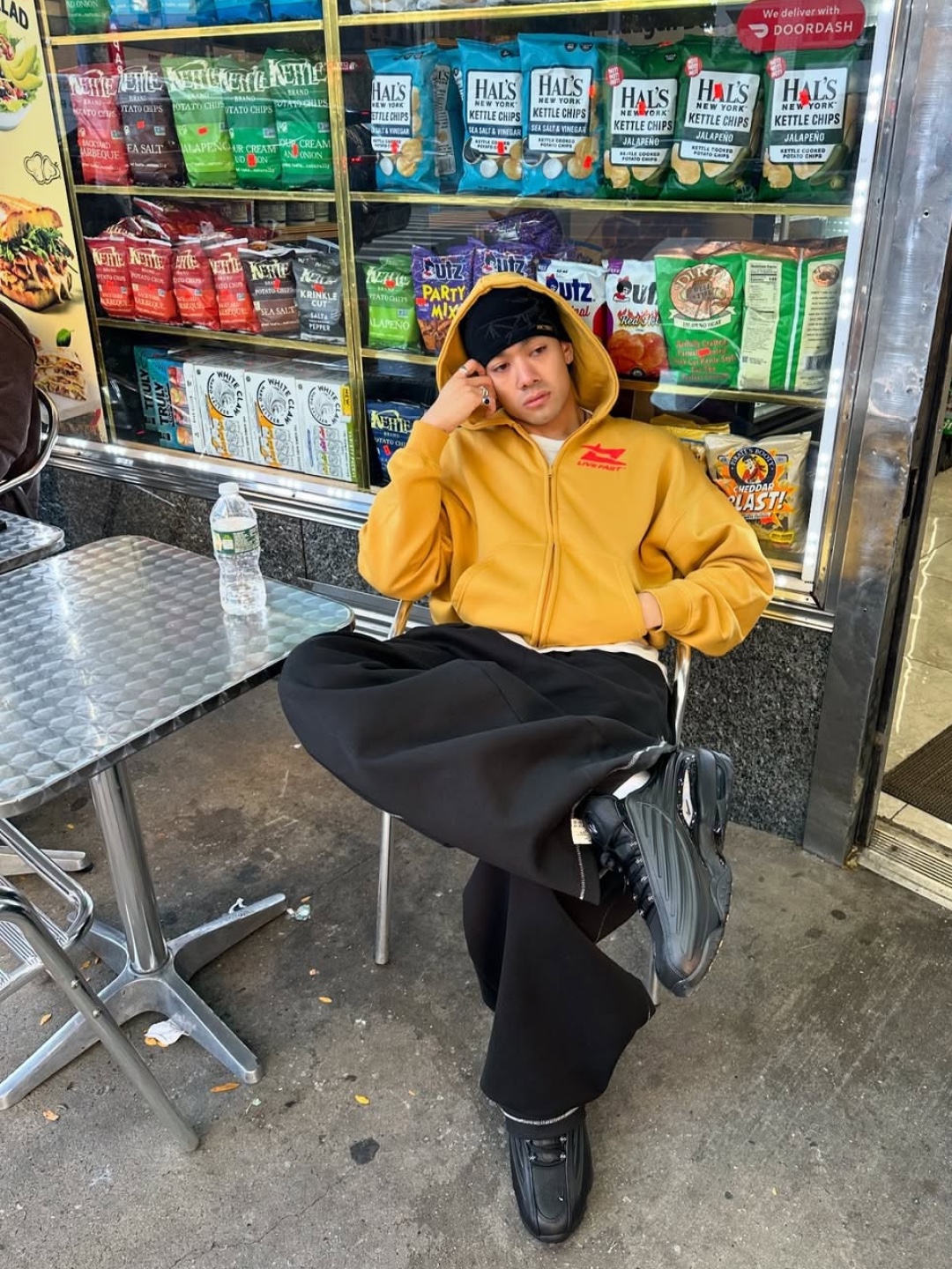 Corteiz Superior Royale Zip Hoodie Pink, Supreme Salvation Zip Up Hooded Sweatshirt Gold - 24SS 착용 스타일 - 4