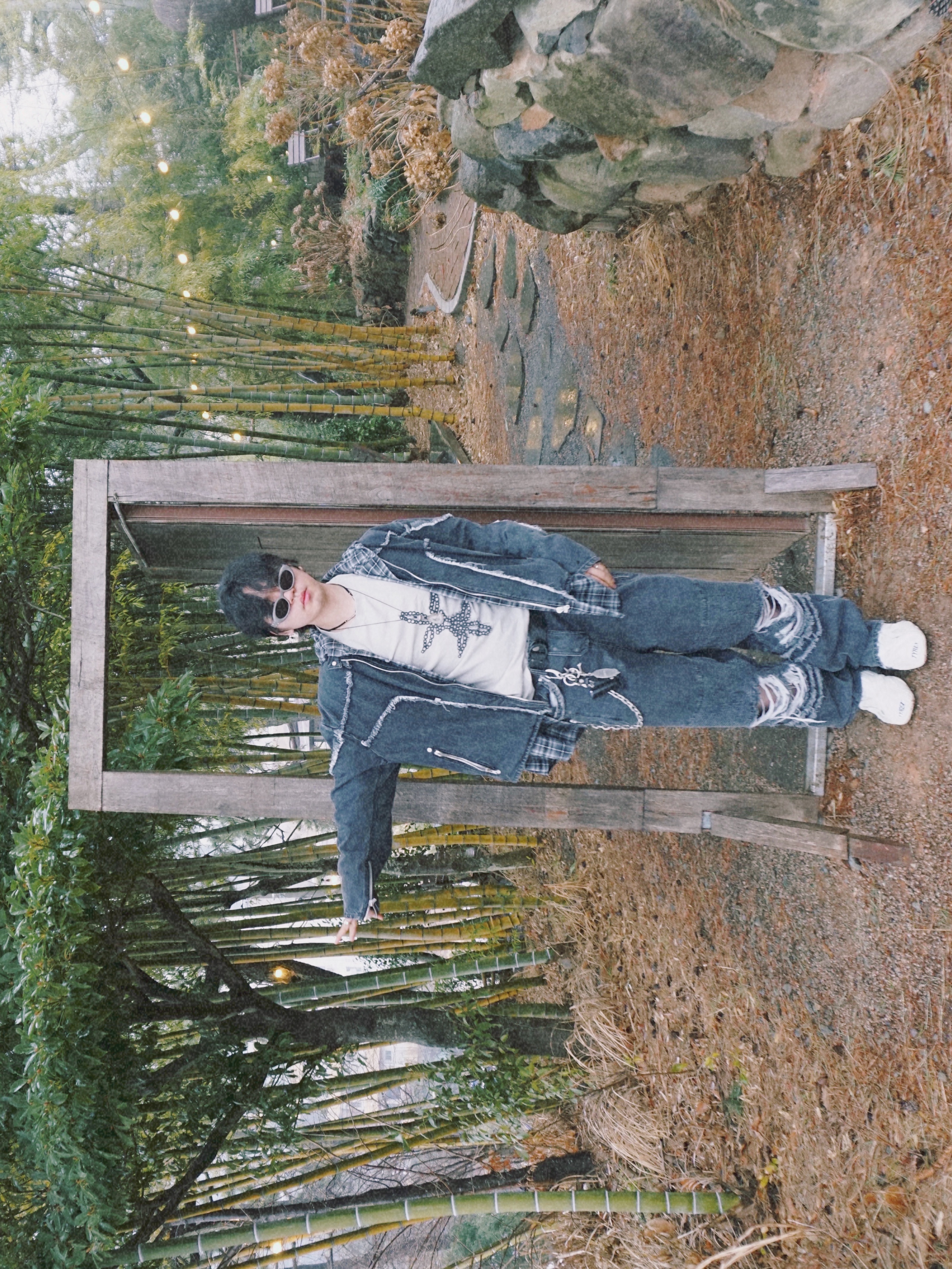 Gentle Monster x Maison Margiela MM005 Grey Black, Balenciaga Tyrex Sneakers White 착용 스타일 - 3
