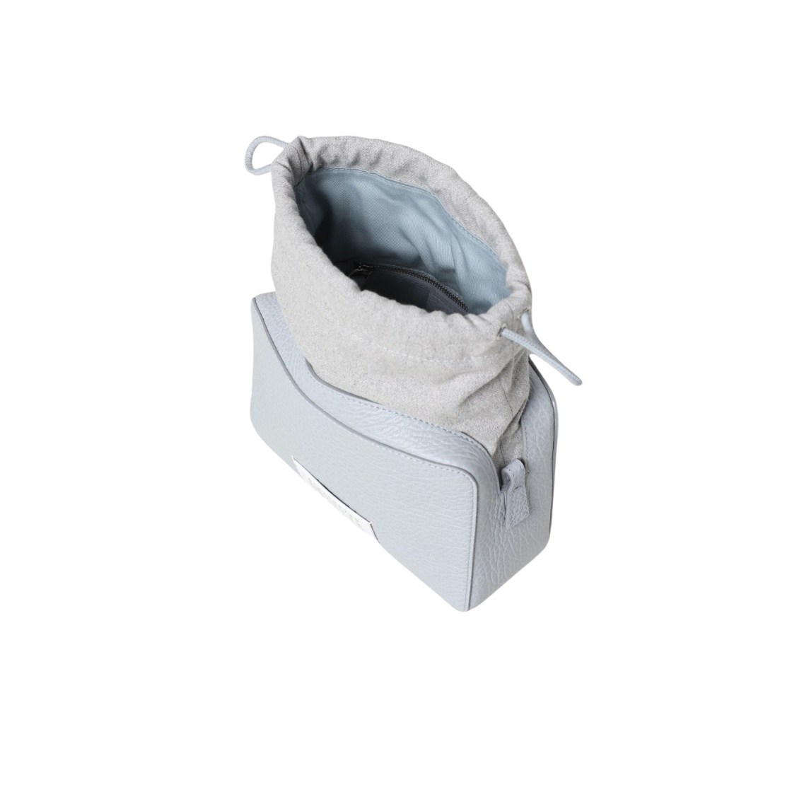 메종 마르지엘라 로고 크로스바디 백 페일 블루(Maison Margiela Logo Crossbody Bag Pale Blue) - 2