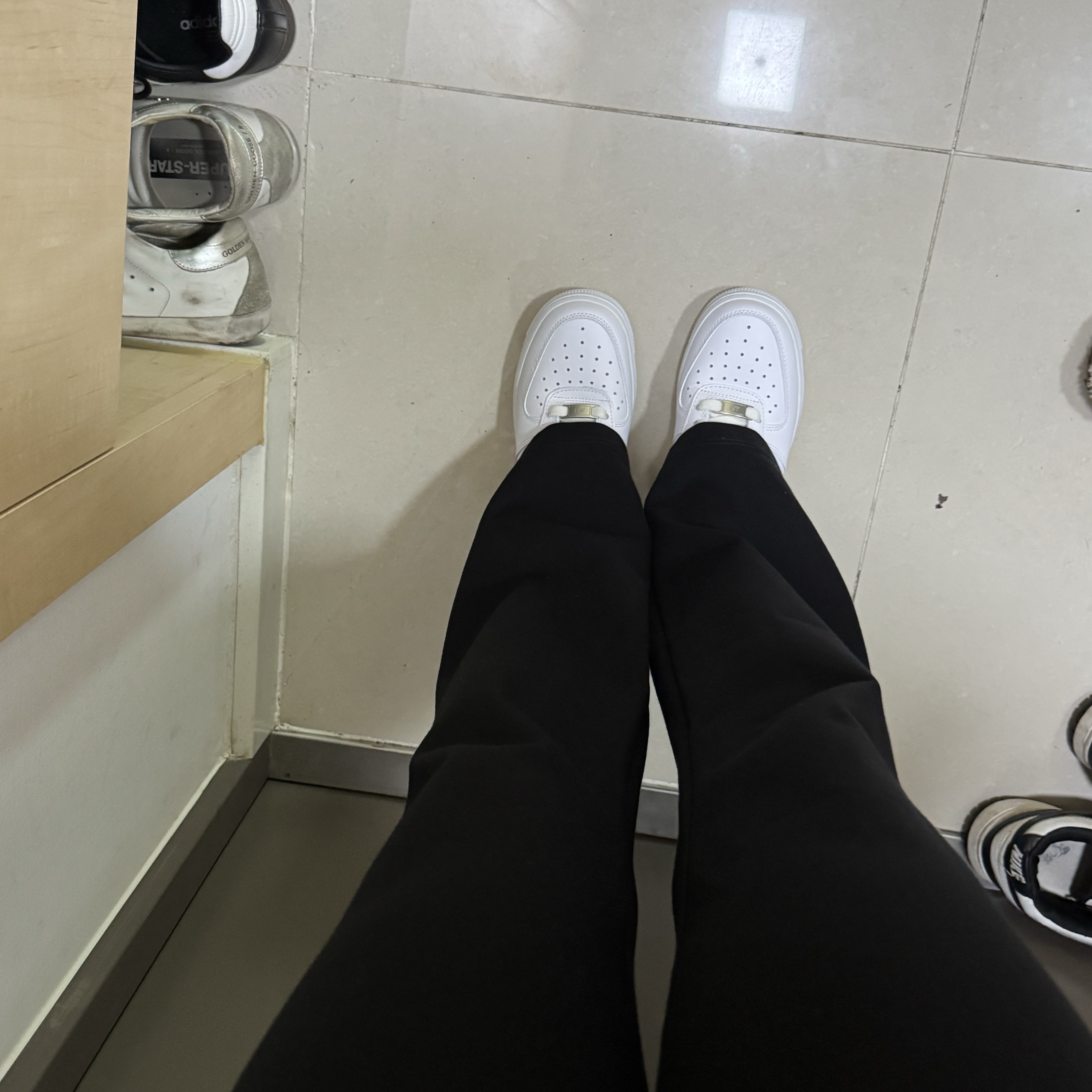 (W) Nike Air Force 1 '07 Low White 착용 스타일 - 3