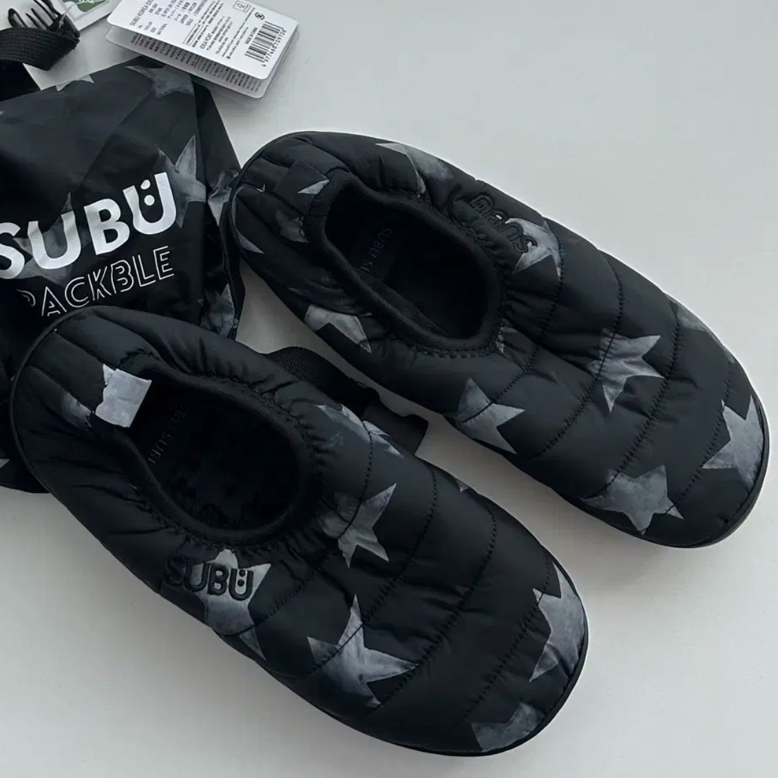 Subu Packable Exclusive Black, Subu Down Sandal Exclusive Star 착용 스타일