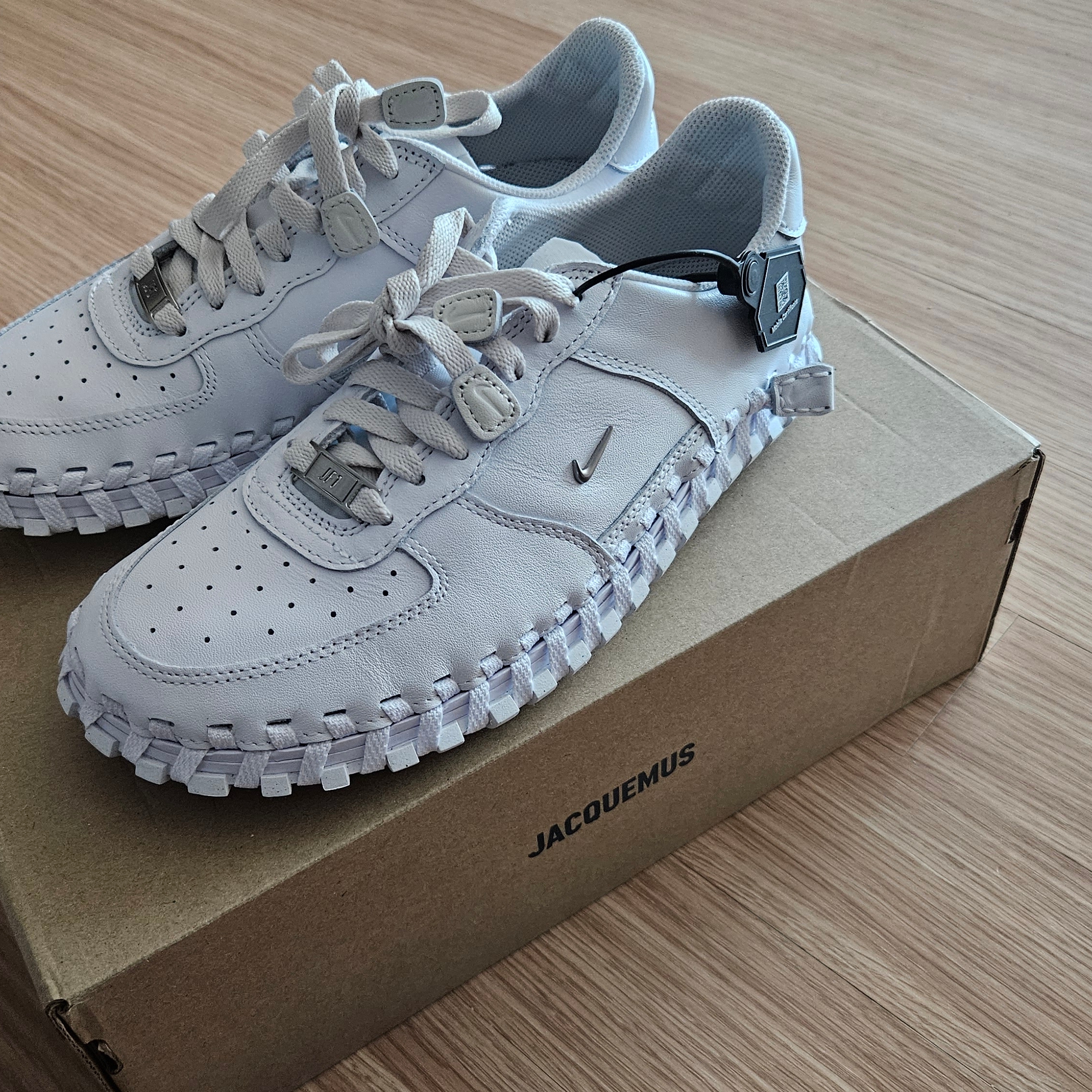 Nike x Jacquemus J Force 1 Low LX SP White 착용 스타일
