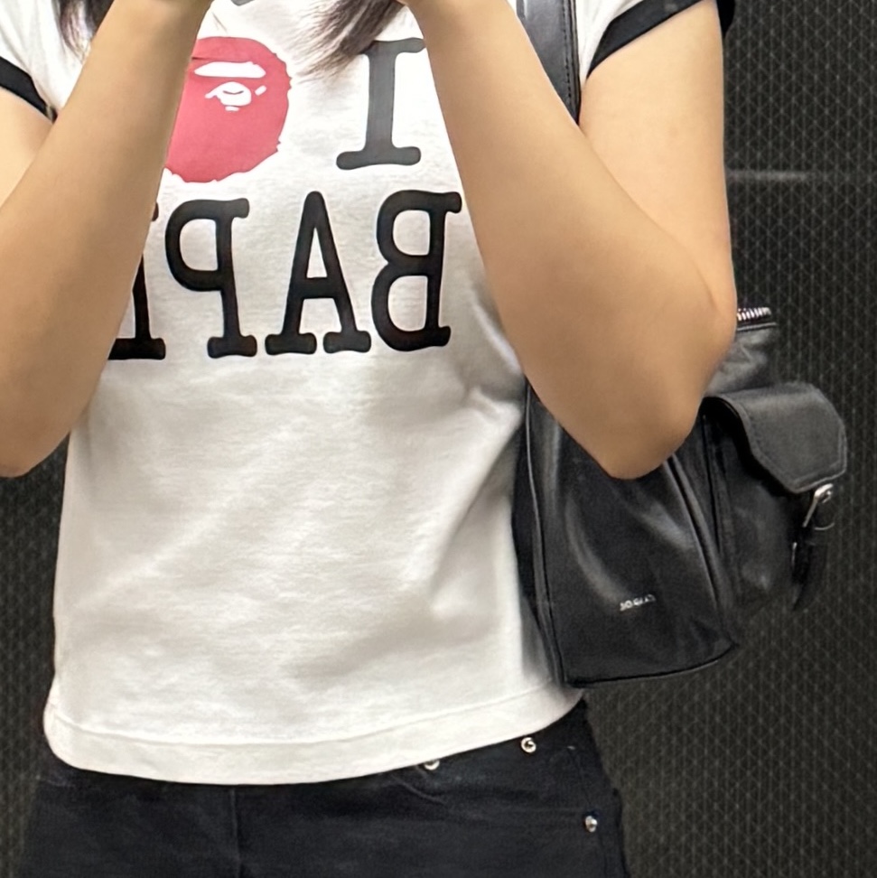 (W) BAPE I Love BAPE Mini T-Shirt White 착용 스타일