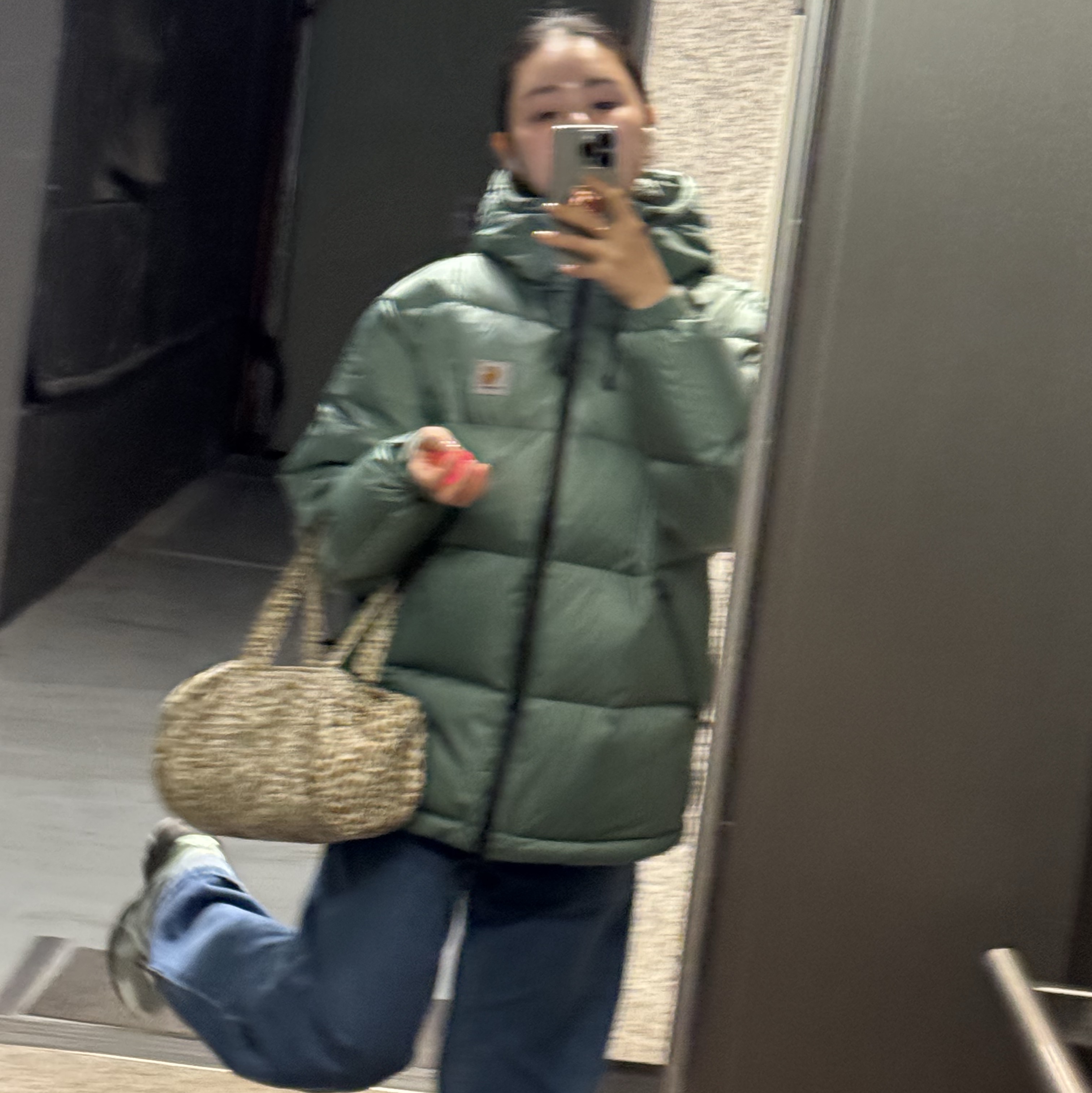 Carhartt WIP Aspen Jacket Alpha Green, Carhartt WIP Landon Pant Blue Heavy Stone Wash 착용 스타일 - 2