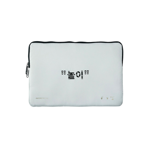 Off-White x Amore Pacific Play Kit