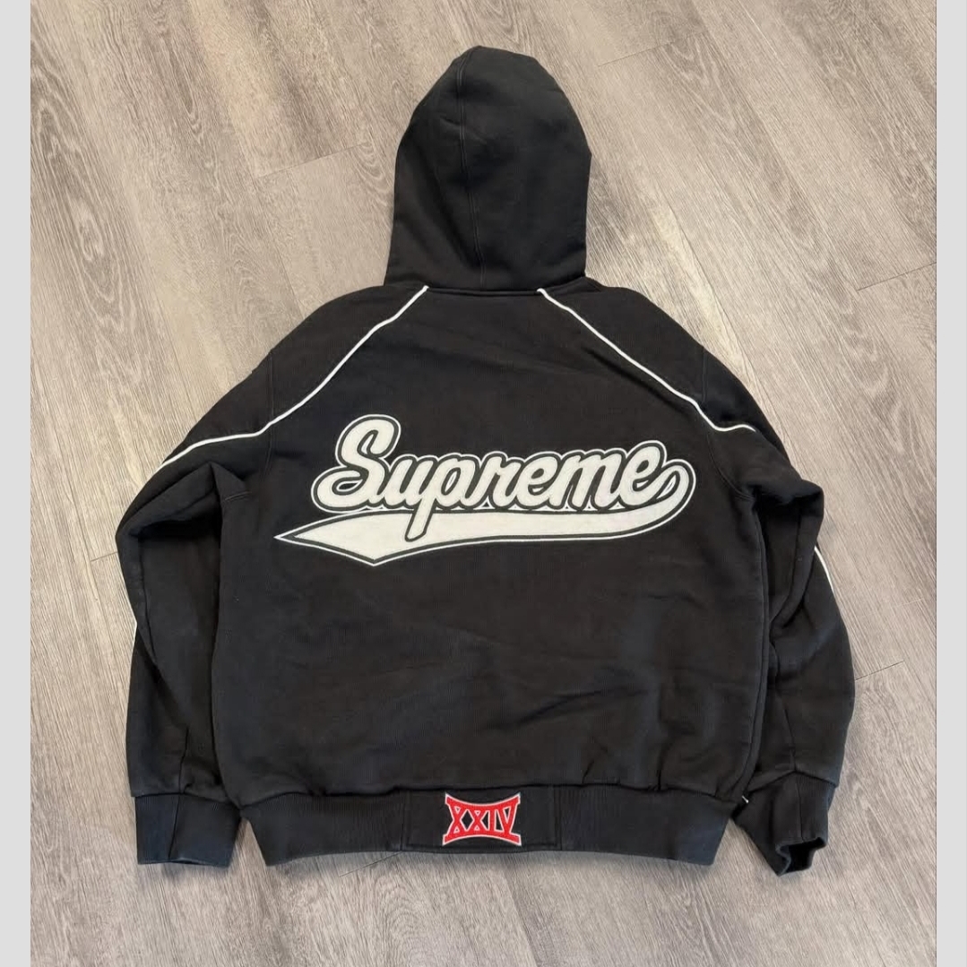 Supreme Playoffs Zip Up Hooded Sweatshirt Black - 25SS 착용 스타일 - 6