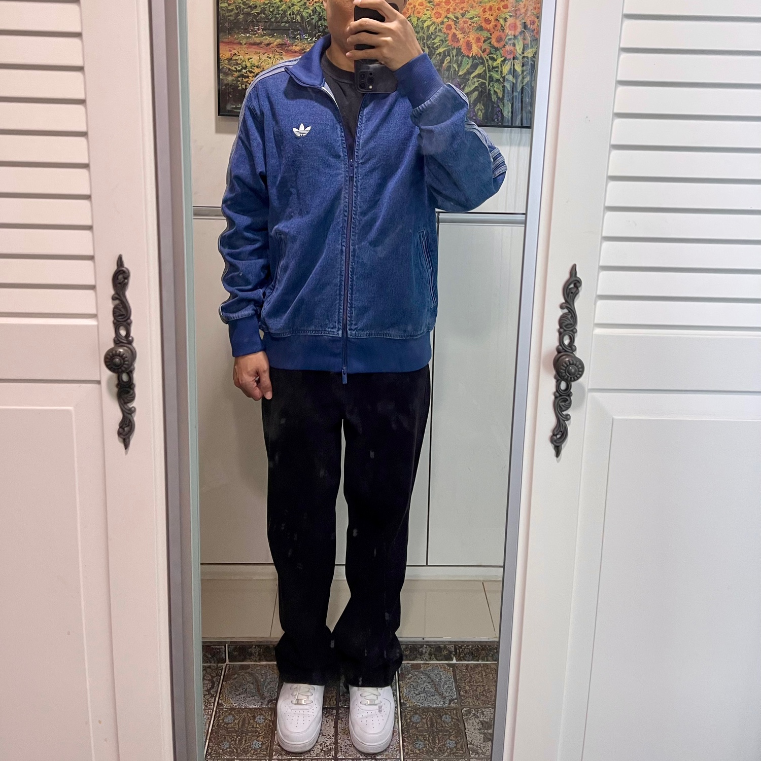 Adidas Adicolor Denim Firebird Track Top Medium Blue Denim - KR Sizing 착용 스타일 - 1