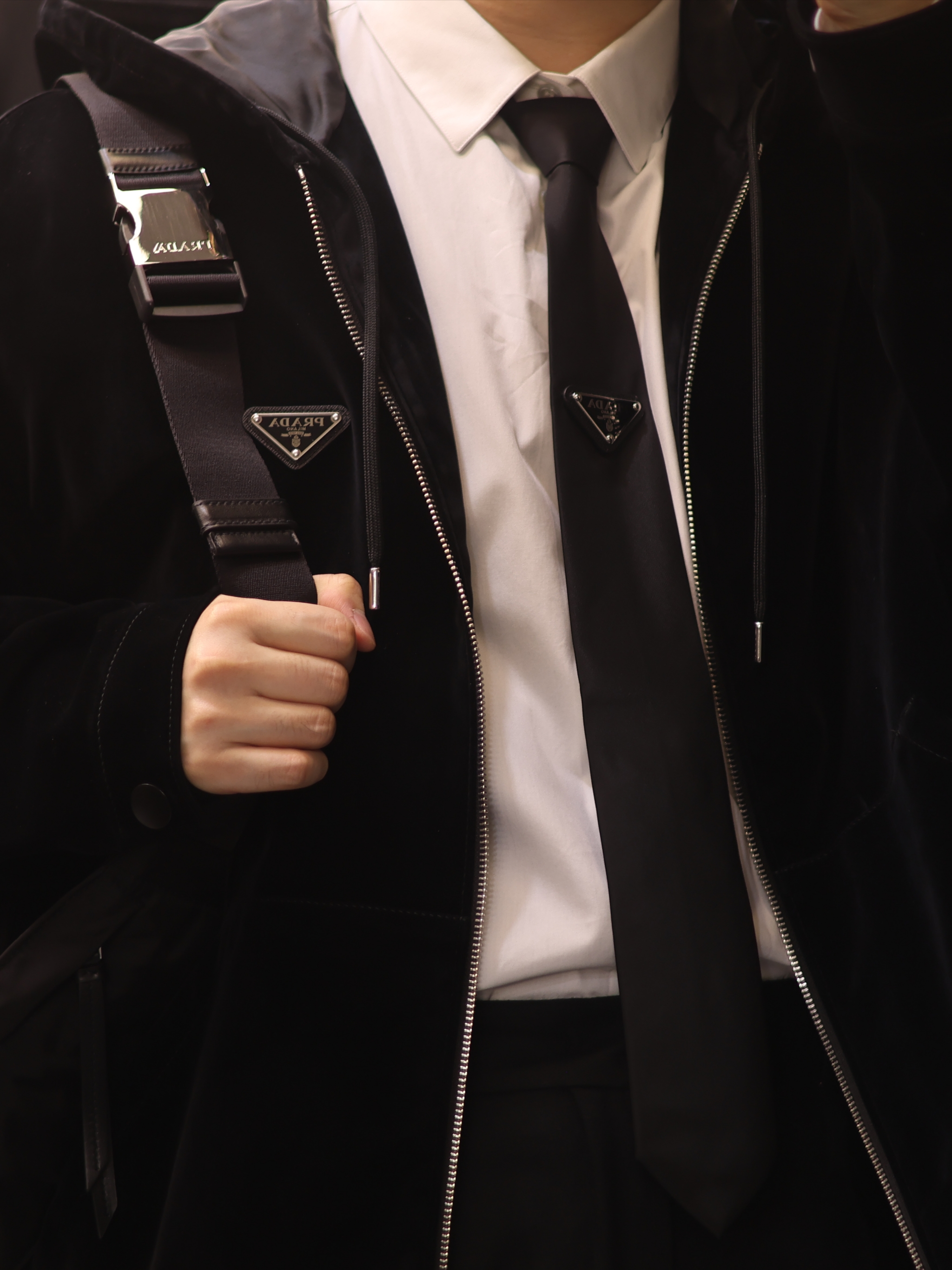 Prada Hooded Cotton Velvet Blouson Jacket Black, Prada Re-Nylon Gabardine Tie Black 착용 스타일 - 2