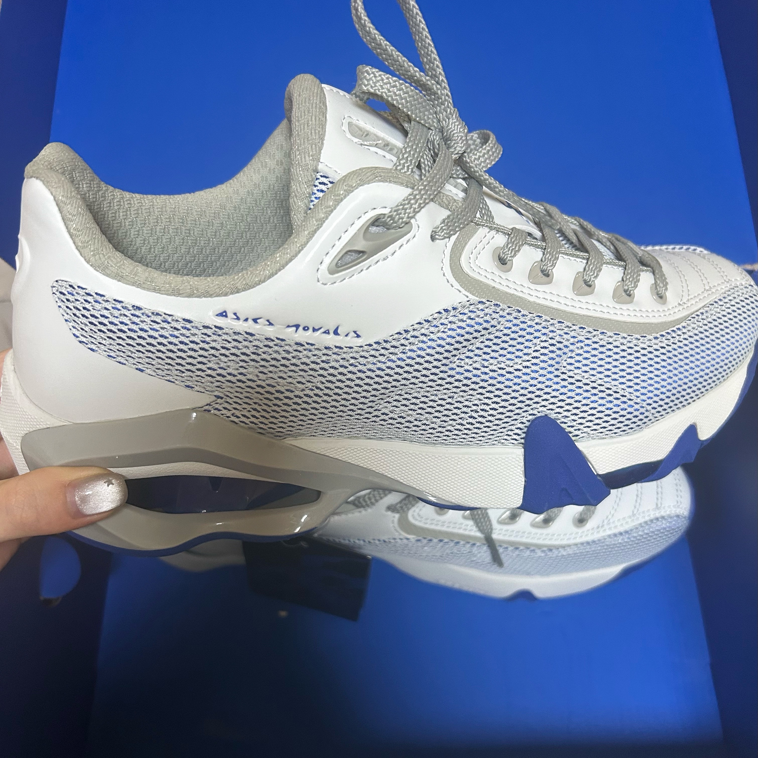 Asics x Kiko Kostadinov Novalis Gel-Teremoa Snow White Asics Blue 착용 스타일