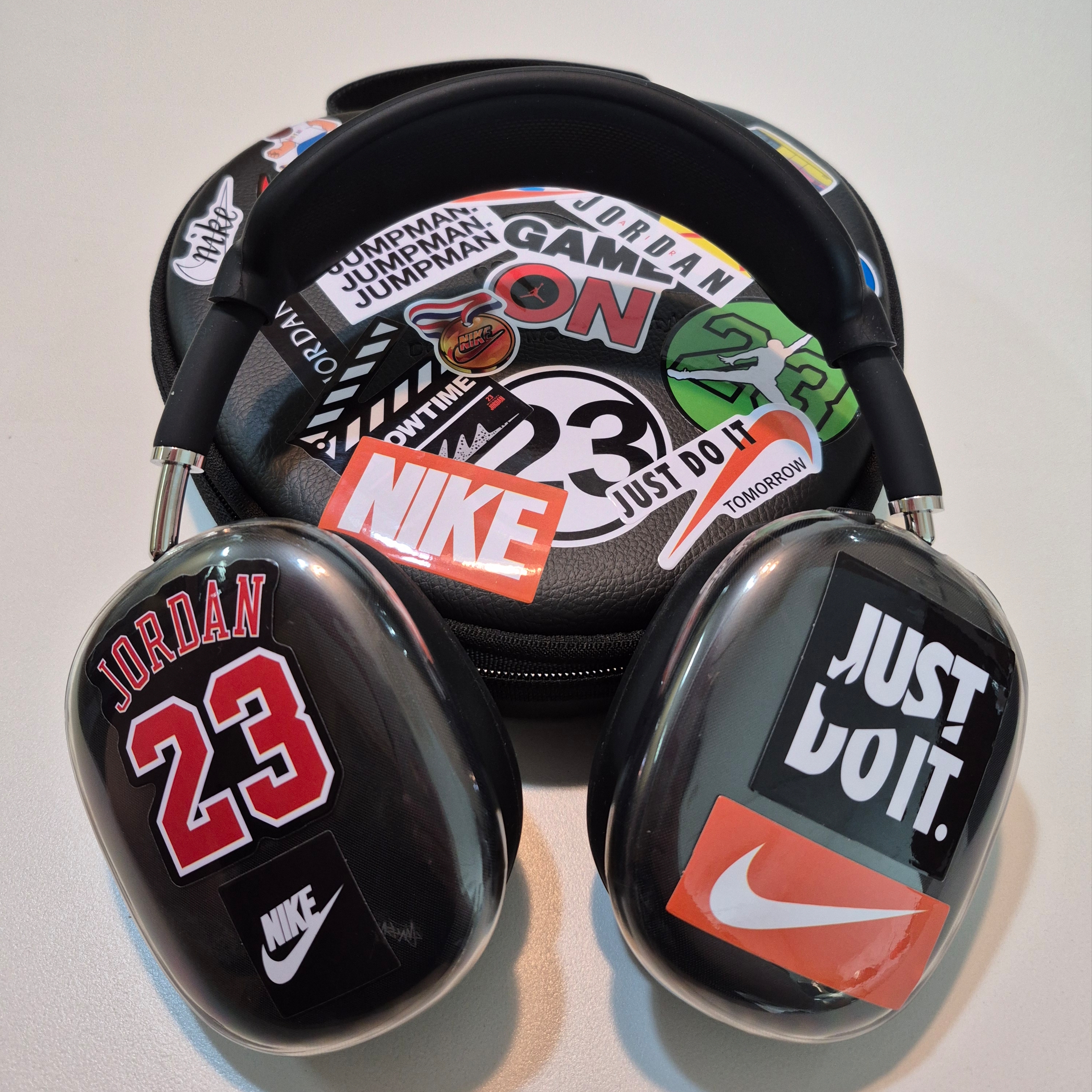 Apple AirPods Max Lightning Space Gray (Korean Ver.) 착용 스타일