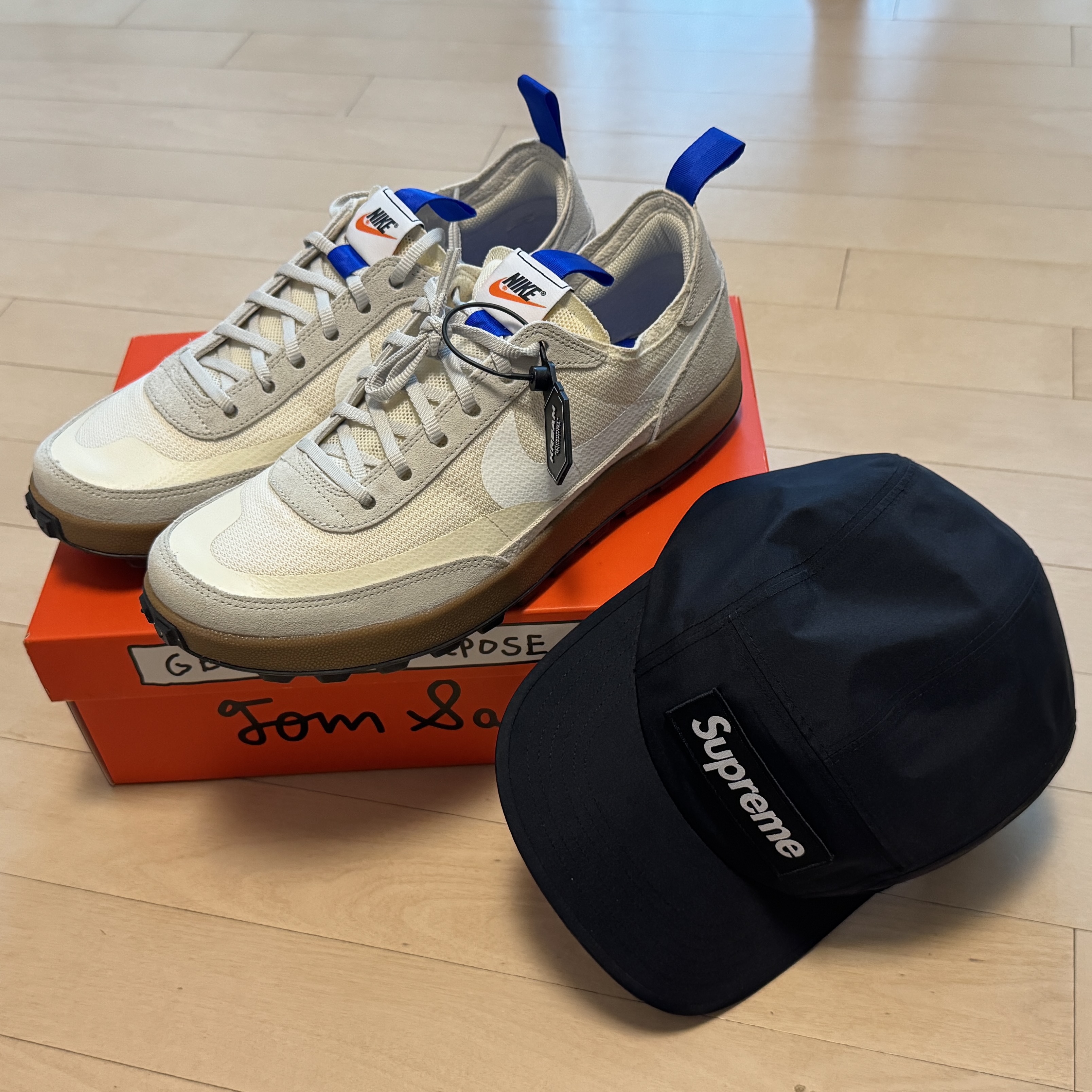 Supreme Gore-Tex Camp Cap Black - 25SS, Nike x Tom Sachs General Purpose Shoe Light Cream 착용 스타일