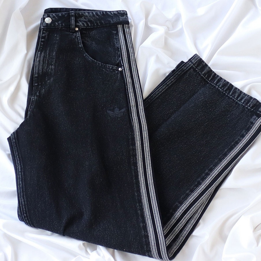 Adidas Adicolor Denim Firebird Pants True Black Denim - KR Sizing 착용 스타일 - 2