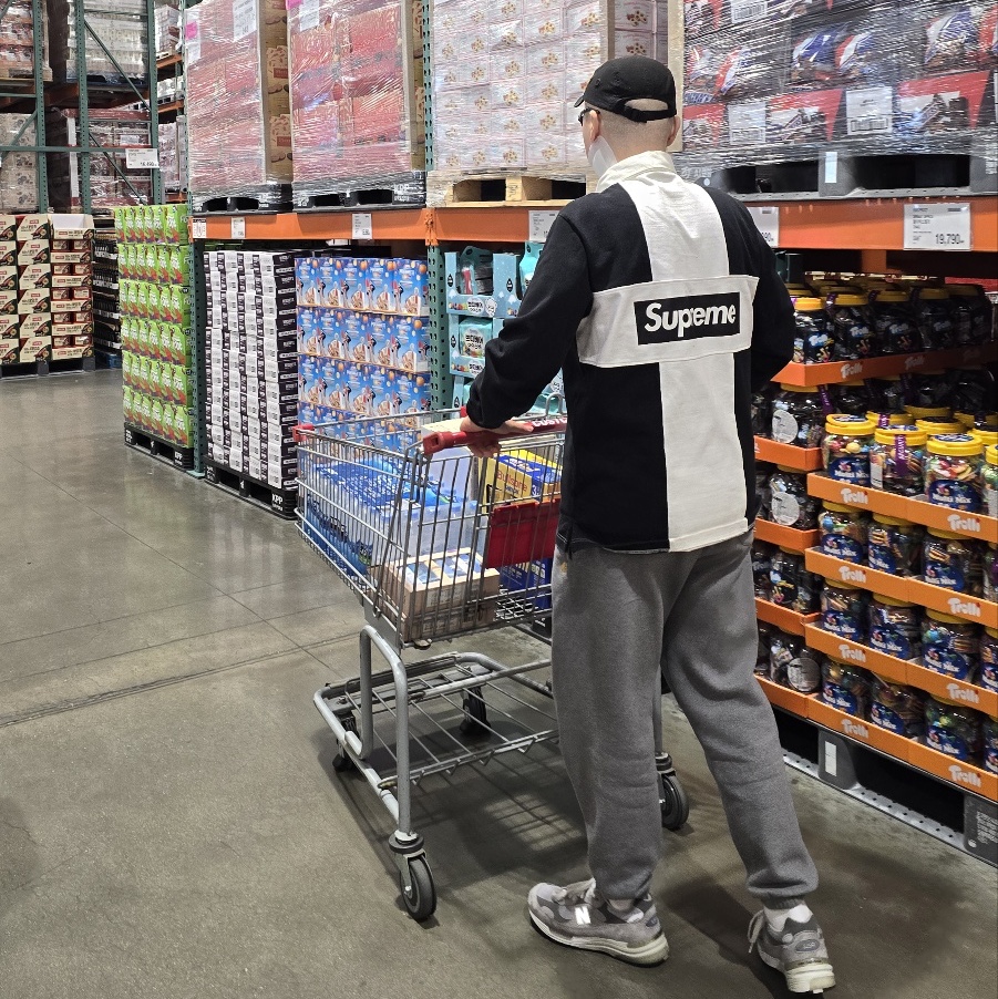 New Balance 992 Made in USA Grey - D Standard, Supreme Military Camp Cap Black - 22FW 착용 스타일