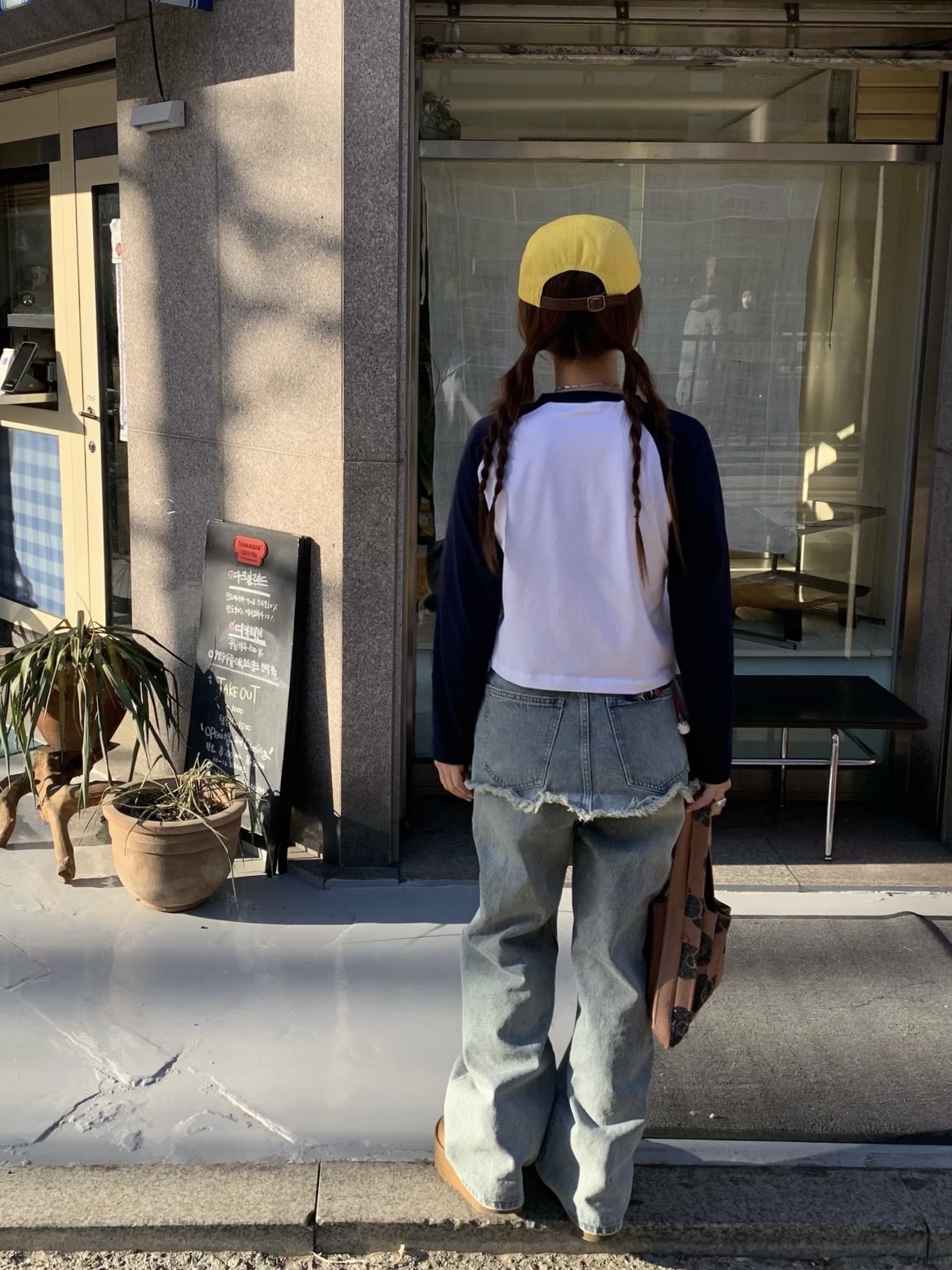 Supreme Washed Chino Twill Camp Cap Yellow - 23SS, (W) UGG Classic Mini Platform Boots Chestnut 착용 스타일