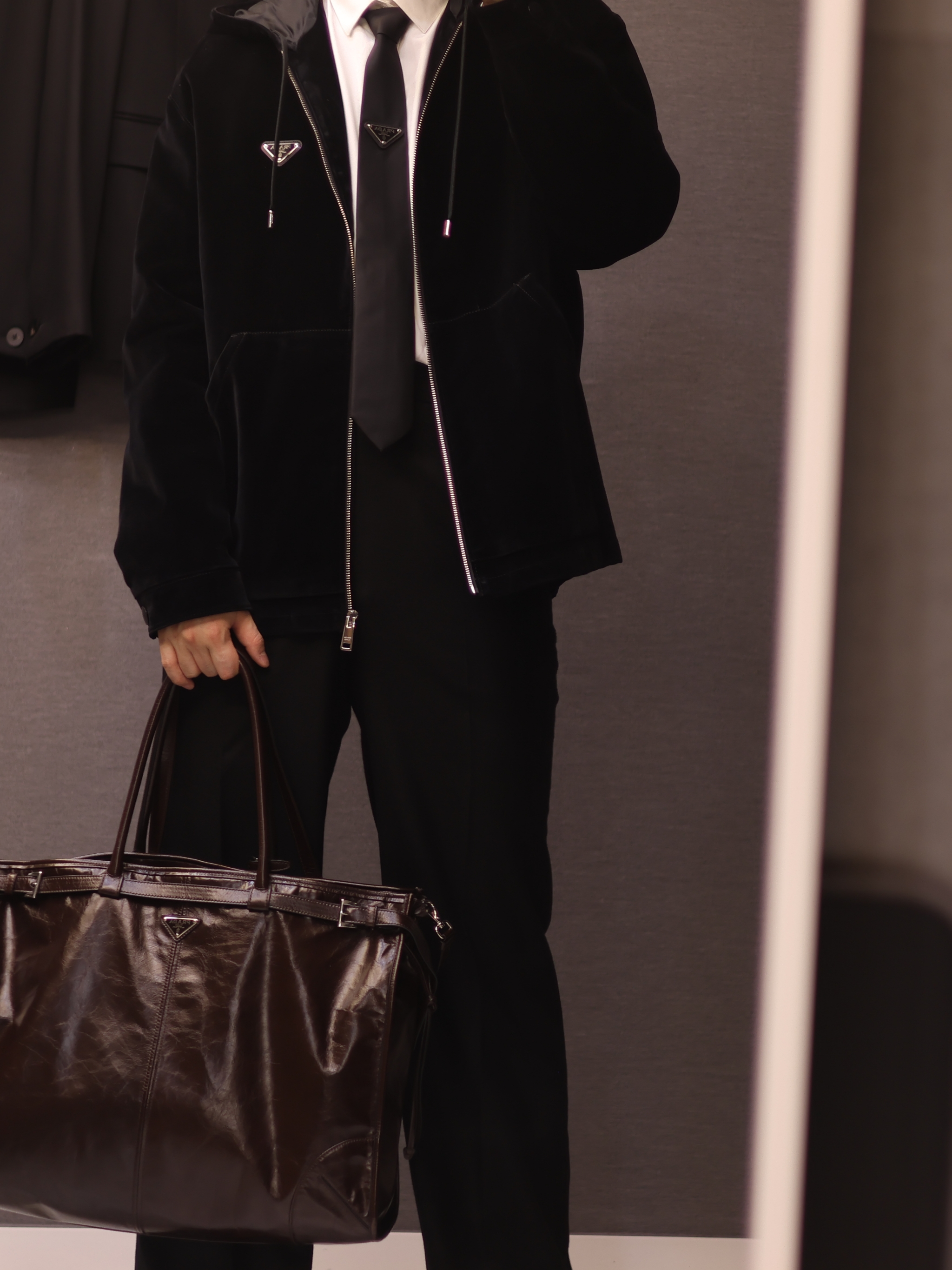 Prada Hooded Cotton Velvet Blouson Jacket Black, Prada Re-Nylon Gabardine Tie Black 착용 스타일 - 5