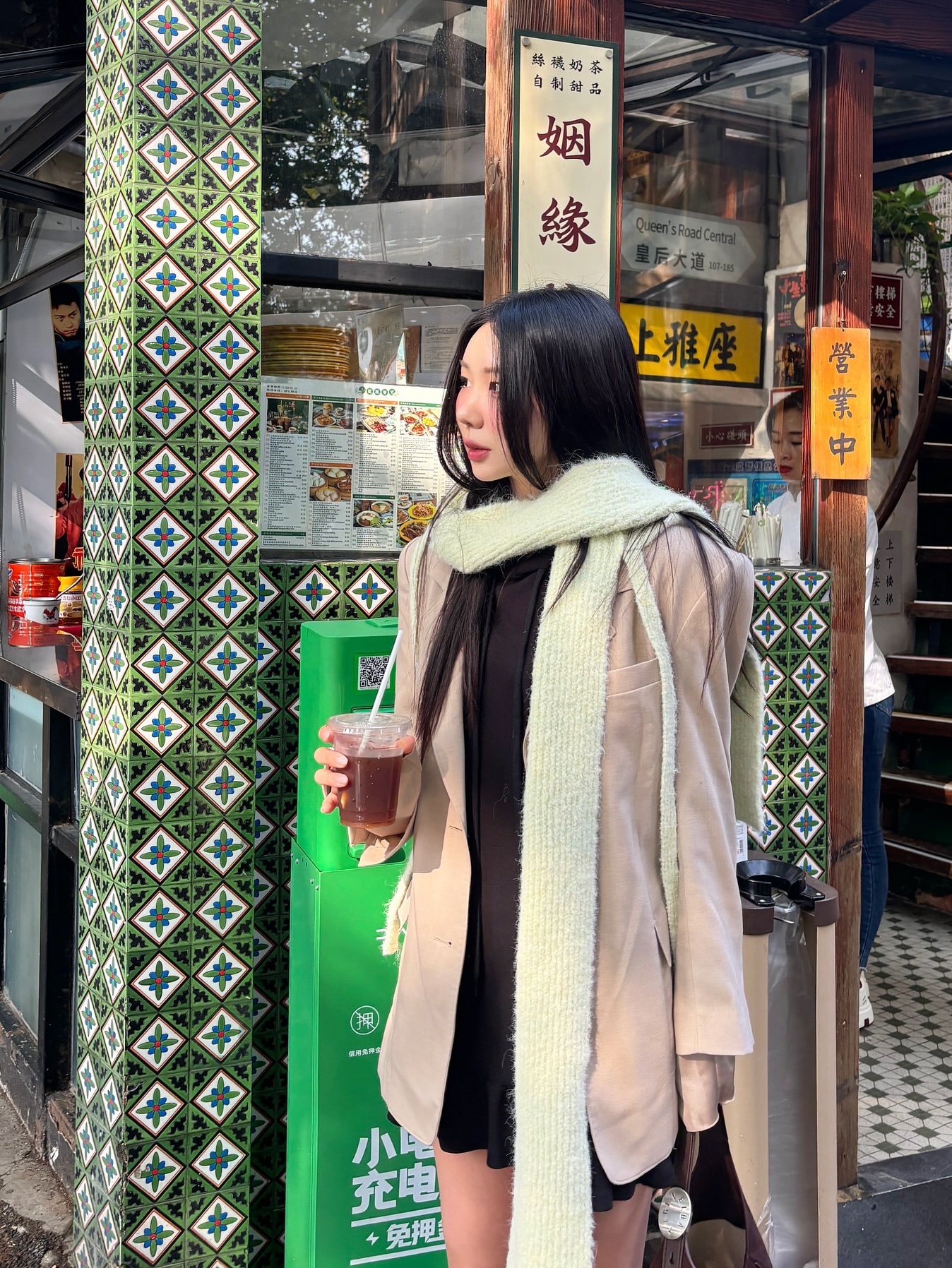 ACOC Nomad Balaclava_Lemon 착용 스타일 - 2
