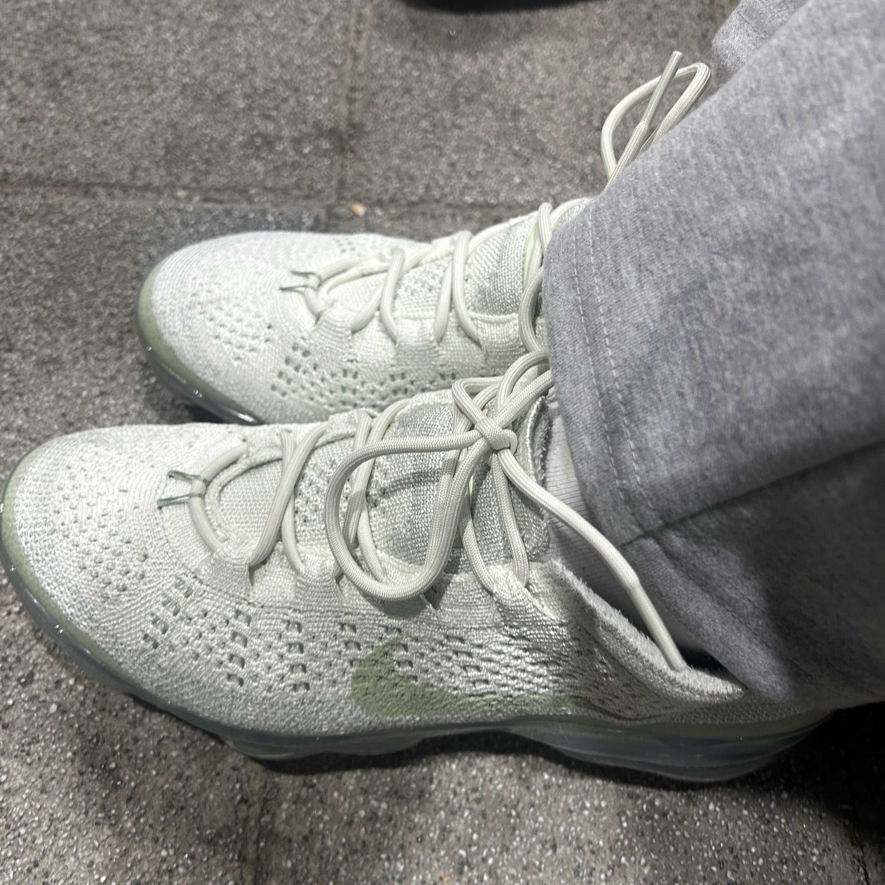 Nike Air Vapormax 2023 Flyknit Honeydew Sea Glass 착용 스타일 - 2