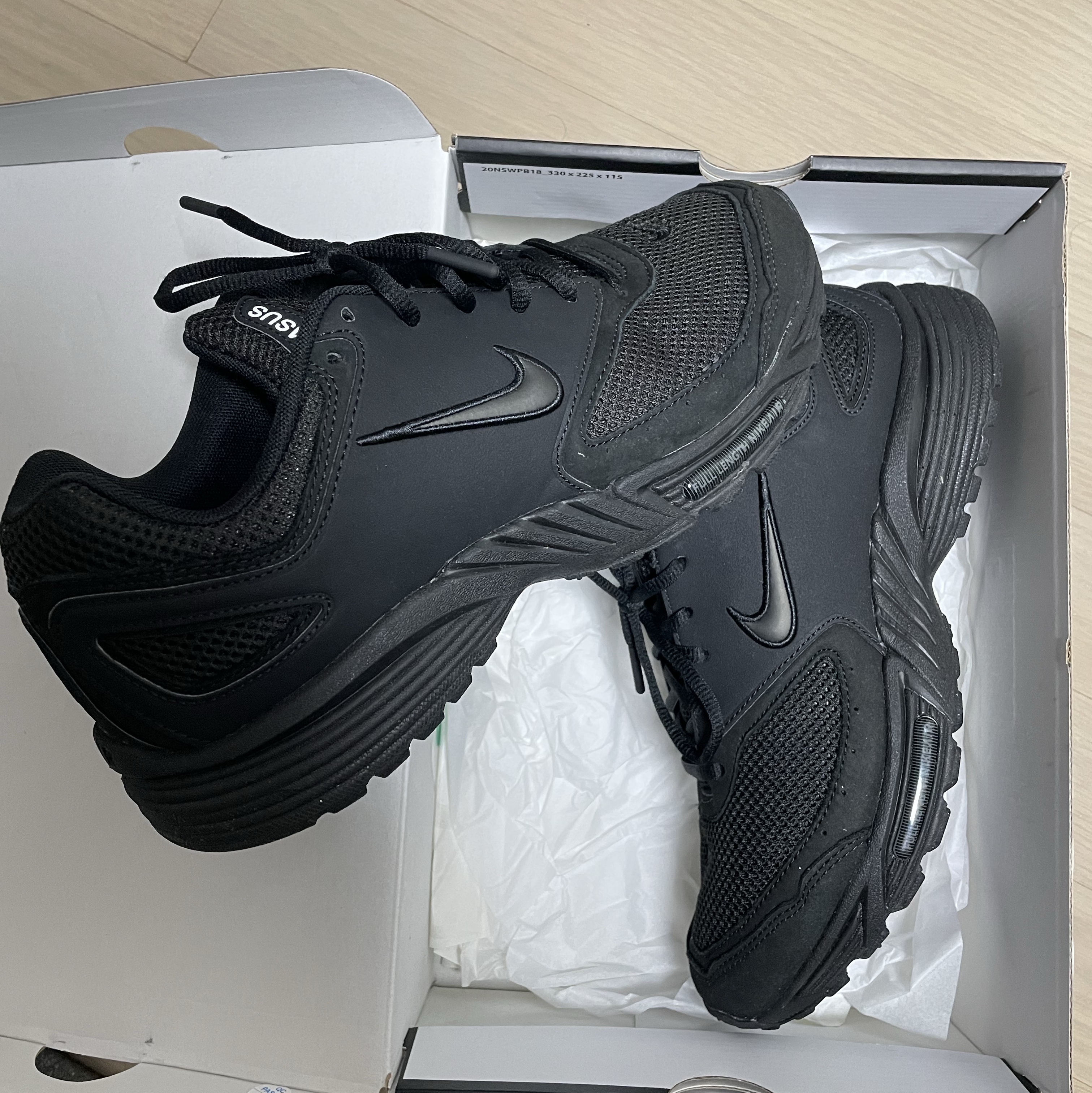Nike x Comme des Garcons Homme Plus Air Pegasus 2005 Black, OJOS Paneled Crop Shell Jacket Stone Blue 착용 스타일 - 1