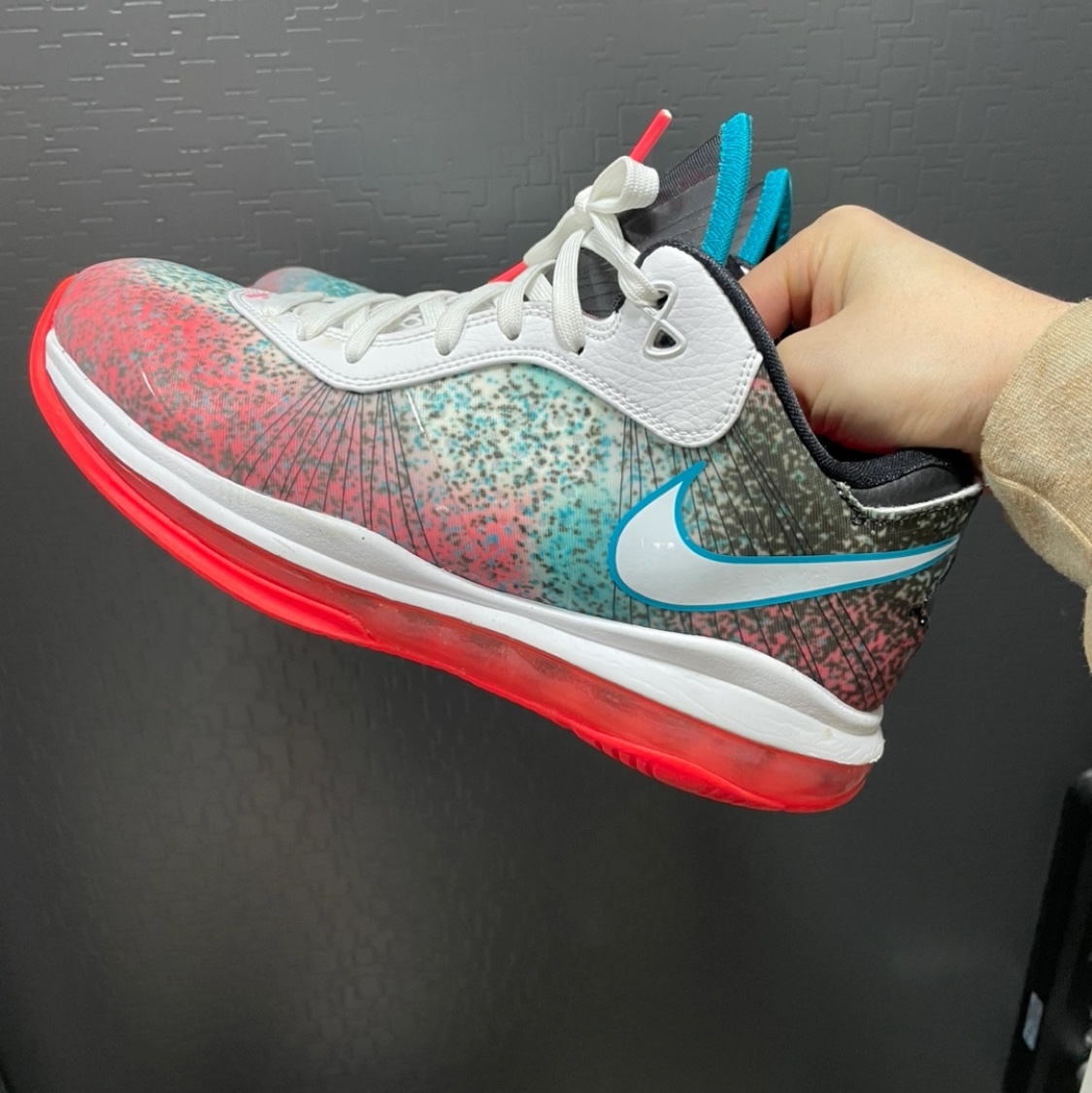 Nike LeBron 8 V/2 Low Miami Nights 2021 착용 스타일