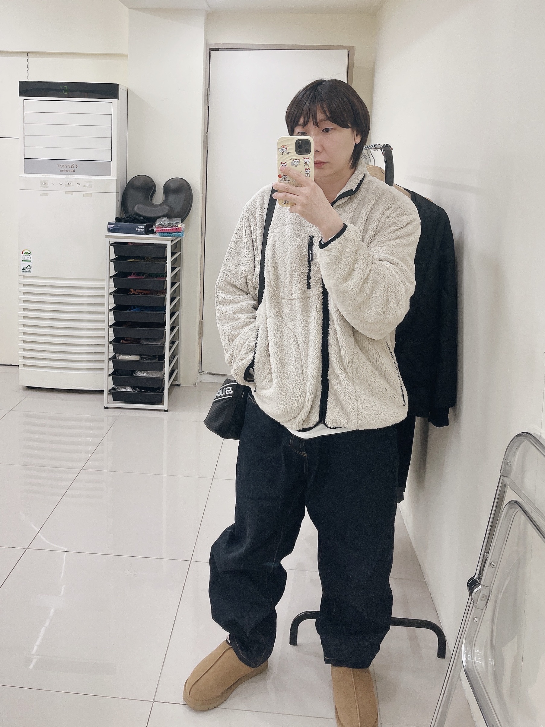 Supreme Rigid Baggy Selvedge Jean Rigid Indigo - 24FW, Supreme x Kate Moss Fleece Jacket Natural - 24FW 착용 스타일