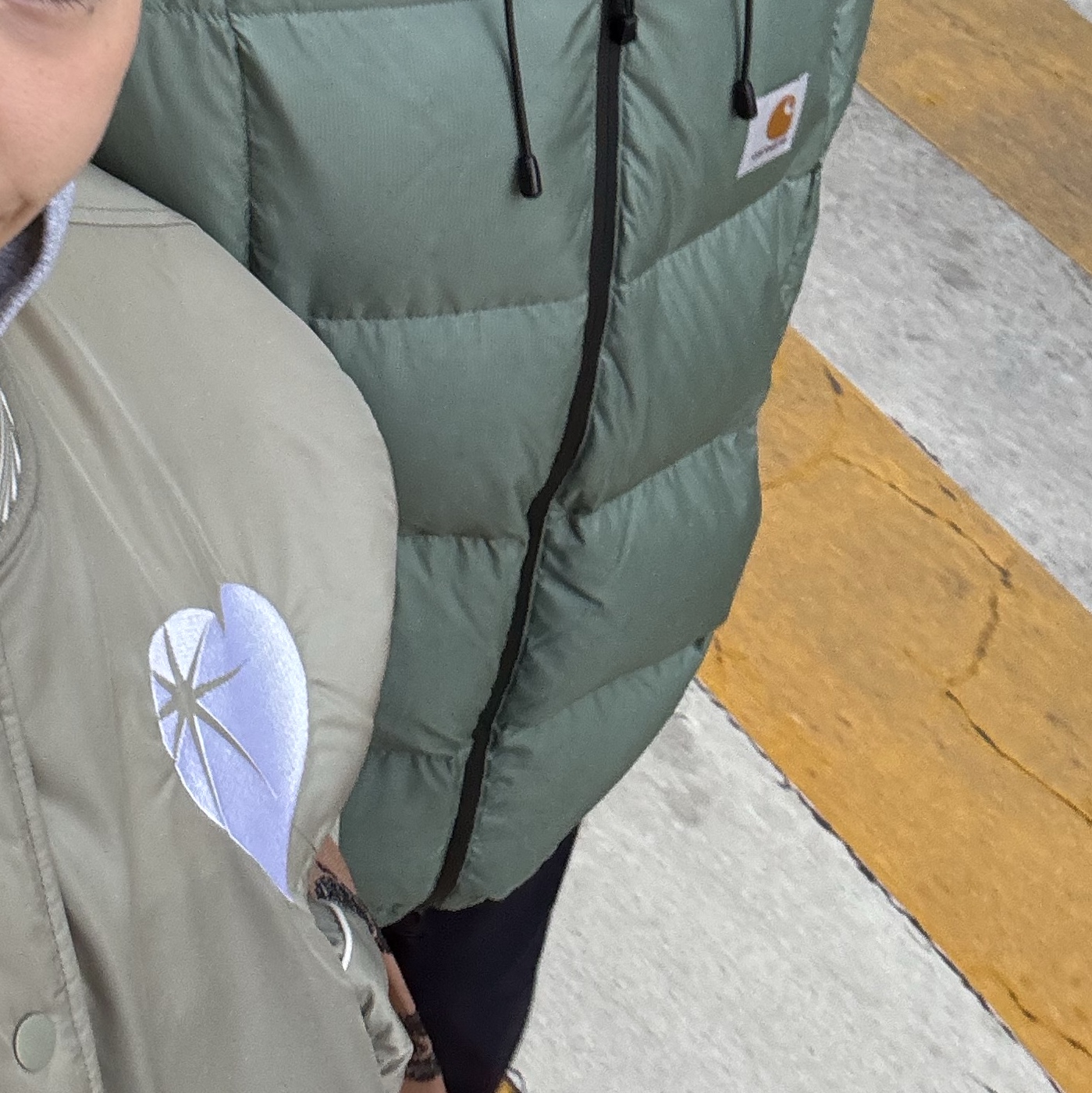 Carhartt WIP Aspen Jacket Alpha Green, Carhartt WIP Landon Pant Blue Heavy Stone Wash 착용 스타일 - 4