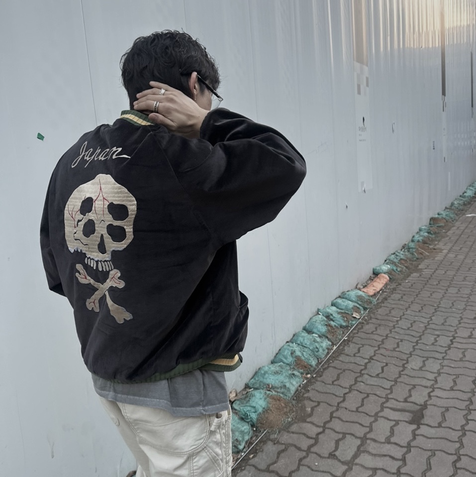 Kapital Thin Canvas Lumbar Pants Kinari, Kapital Velveteen Sulfide Souvenir Rain Skull Jacket Black 착용 스타일 - 2