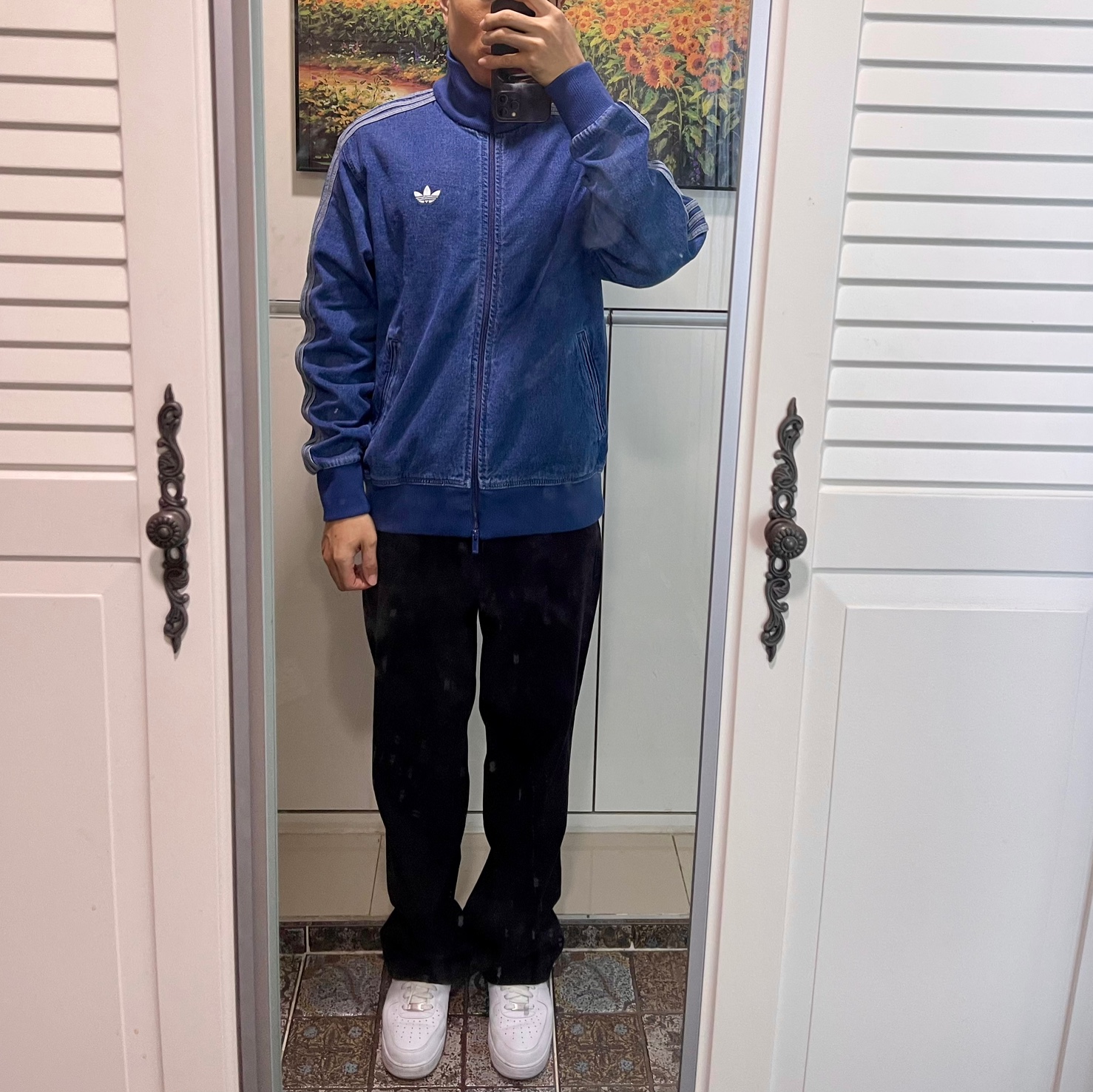 Adidas Adicolor Denim Firebird Track Top Medium Blue Denim - KR Sizing 착용 스타일 - 2