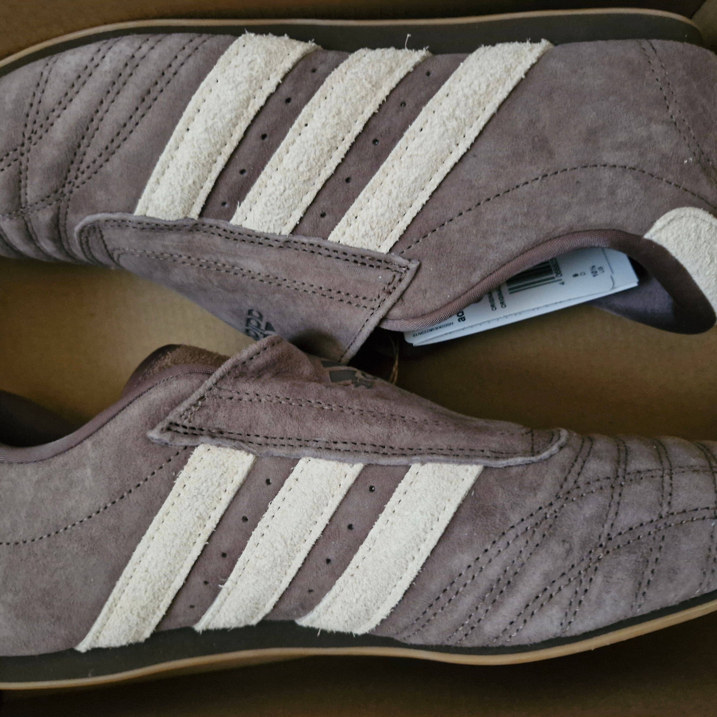 (W) Adidas Taekwondo Earth Strata Wonder White, (W) Adidas Taekwondo Lace Core Black Cloud White 착용 스타일 - 2