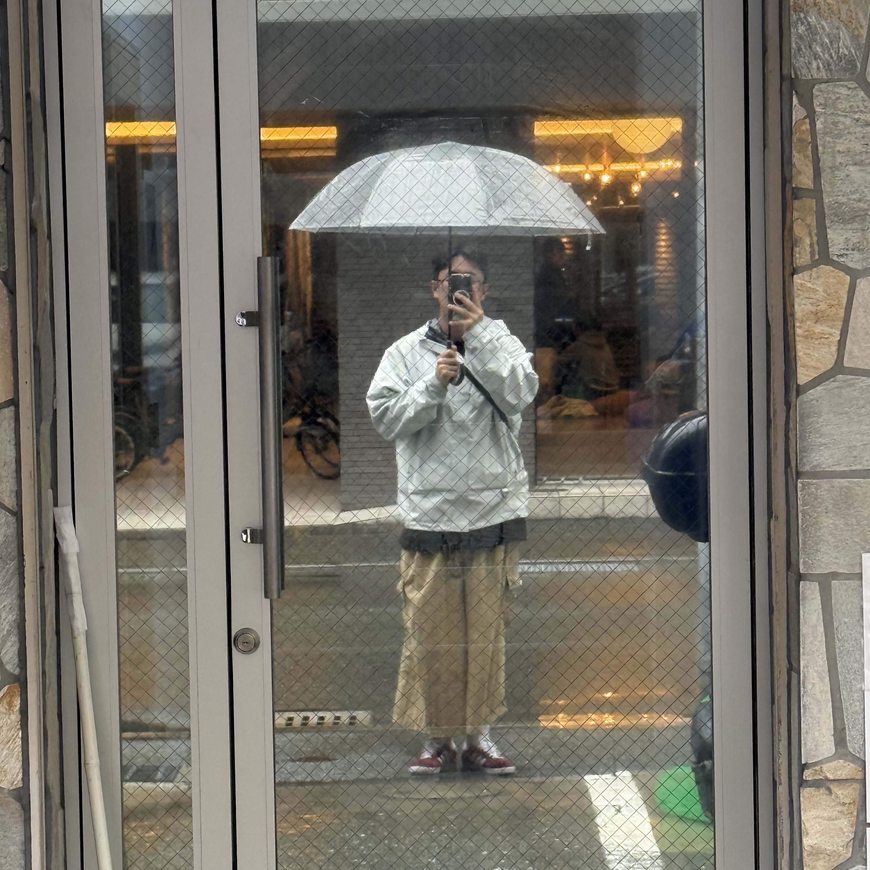 Nike ACG Storm-Fit ADV Cascade Rains Full Zip Jacket Photon Dust - Asia, Adidas Gazelle Collegiate Burgundy 착용 스타일