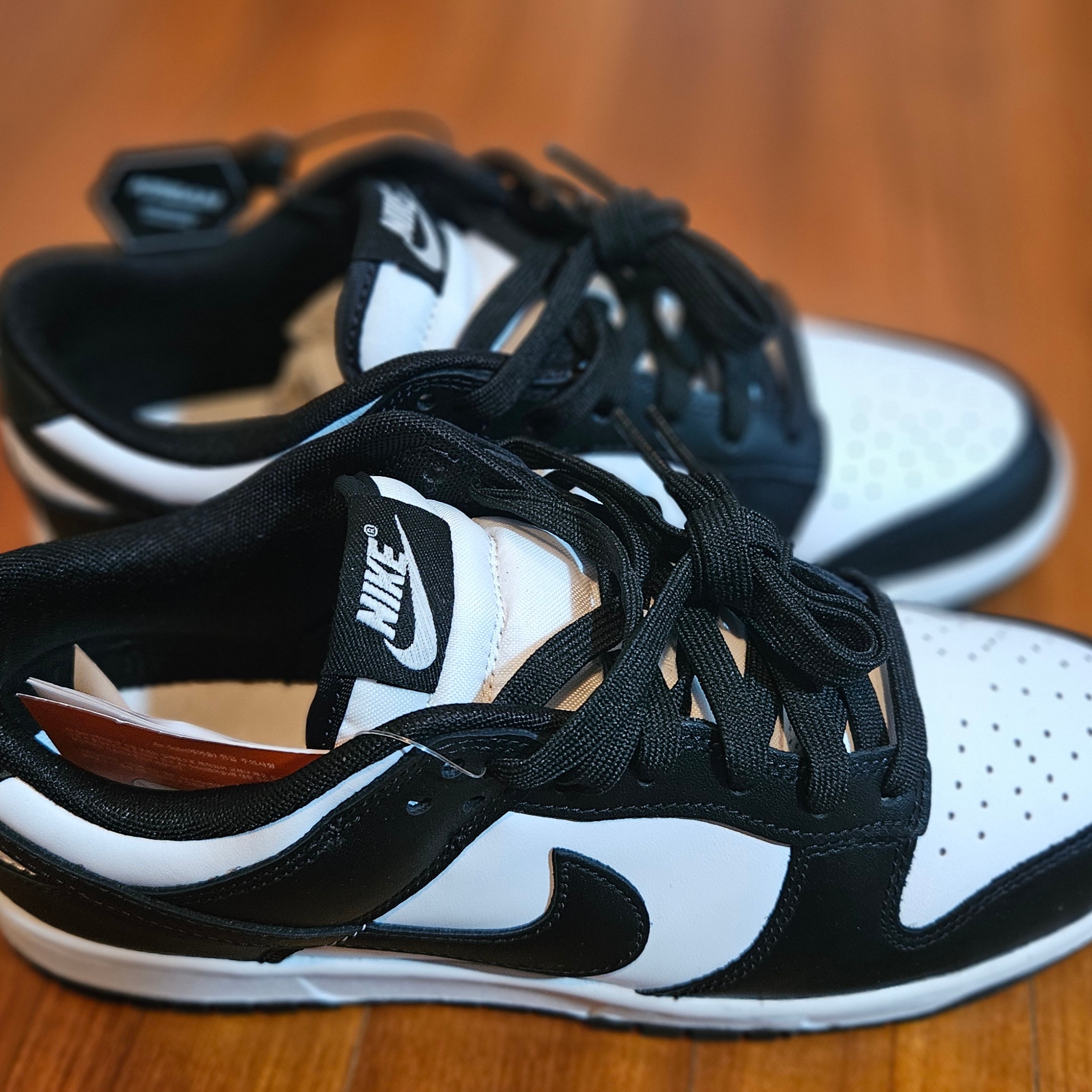 Nike Dunk Low Retro Black 착용 스타일 - 3
