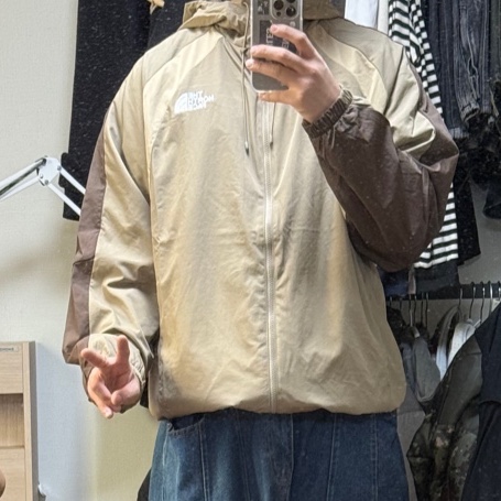 The North Face Bandon Jacket Beige Brown 착용 스타일