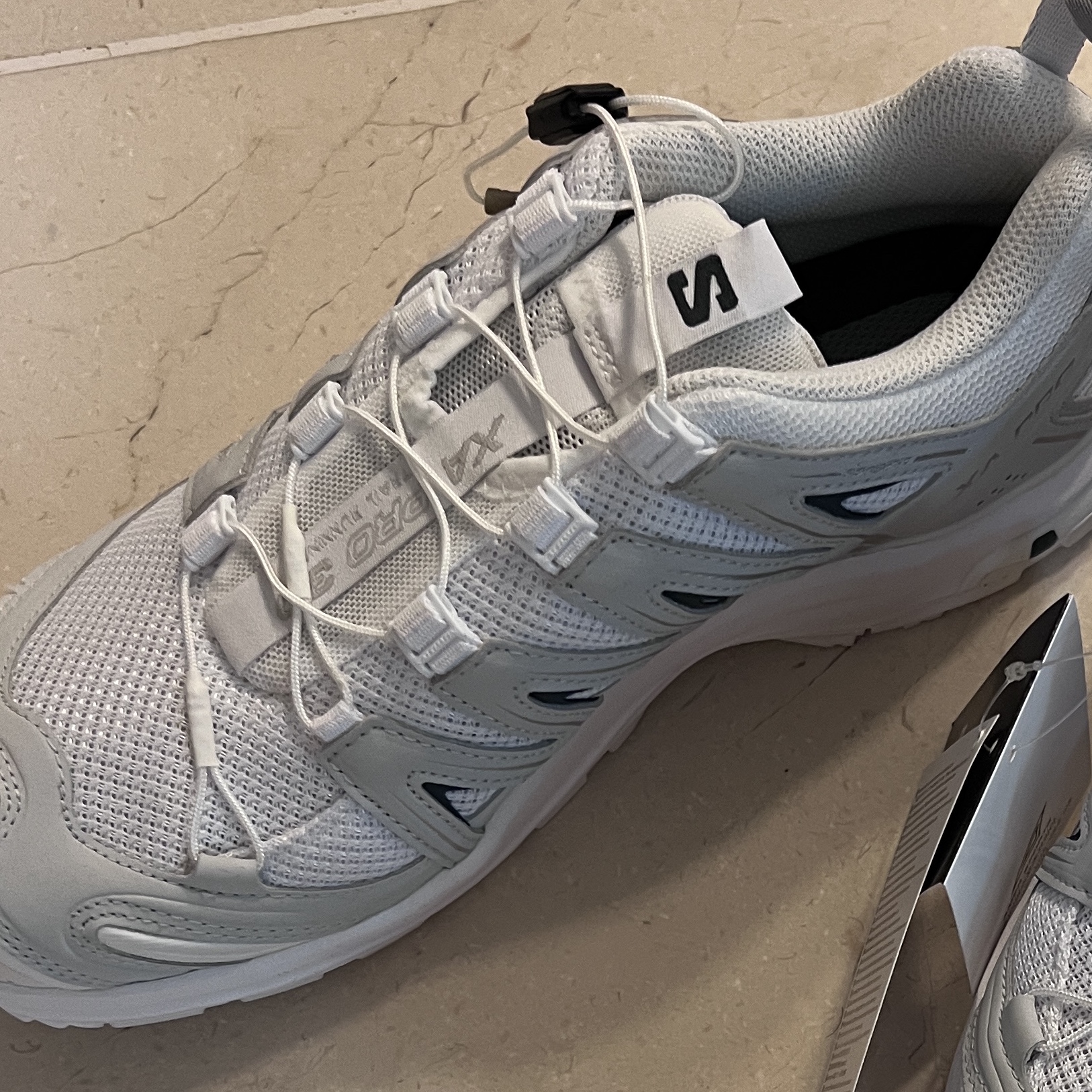 (W) Salomon XA Pro 3D White Grey Violet 착용 스타일