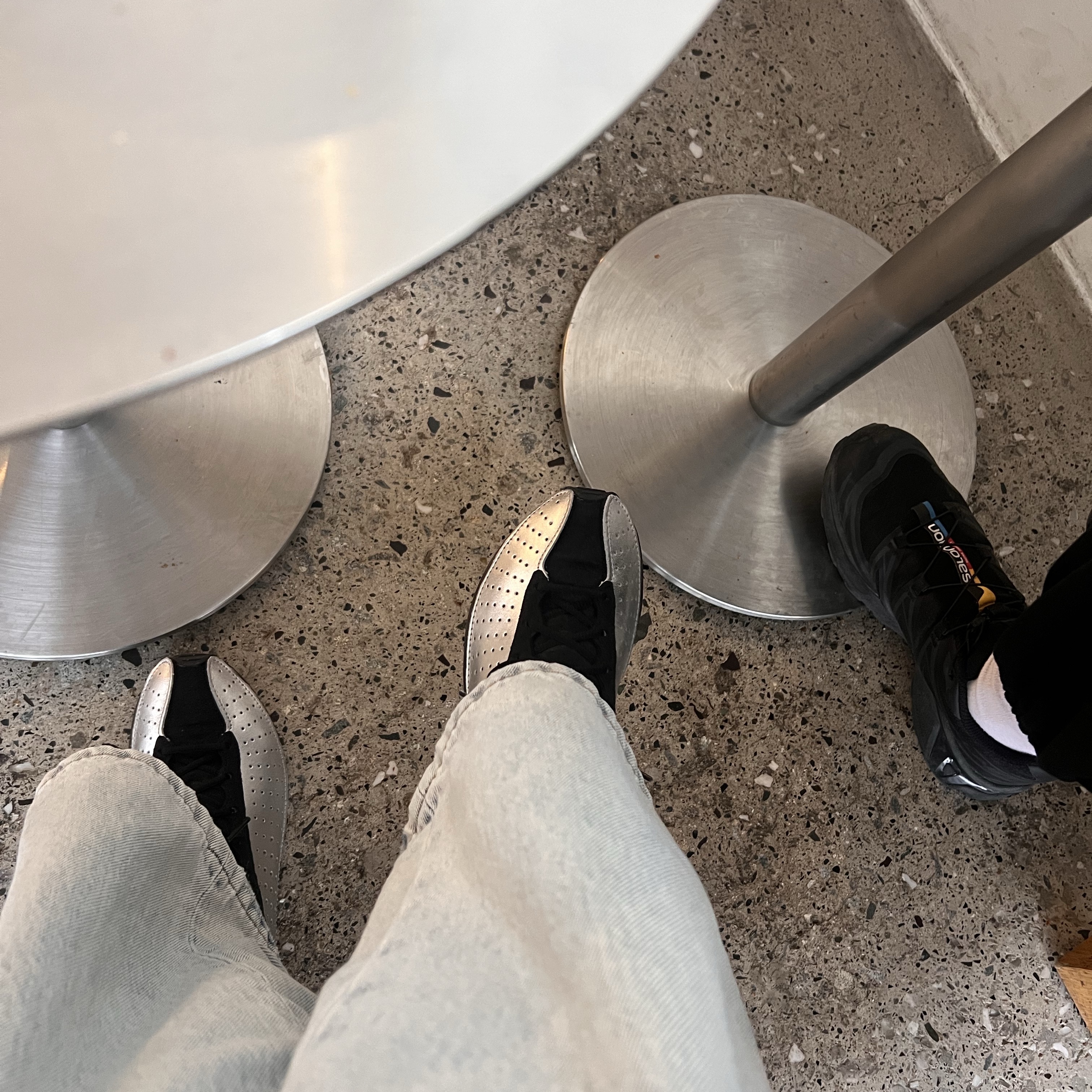 (W) Nike Air Superfly Metallic Silver and Black 착용 스타일