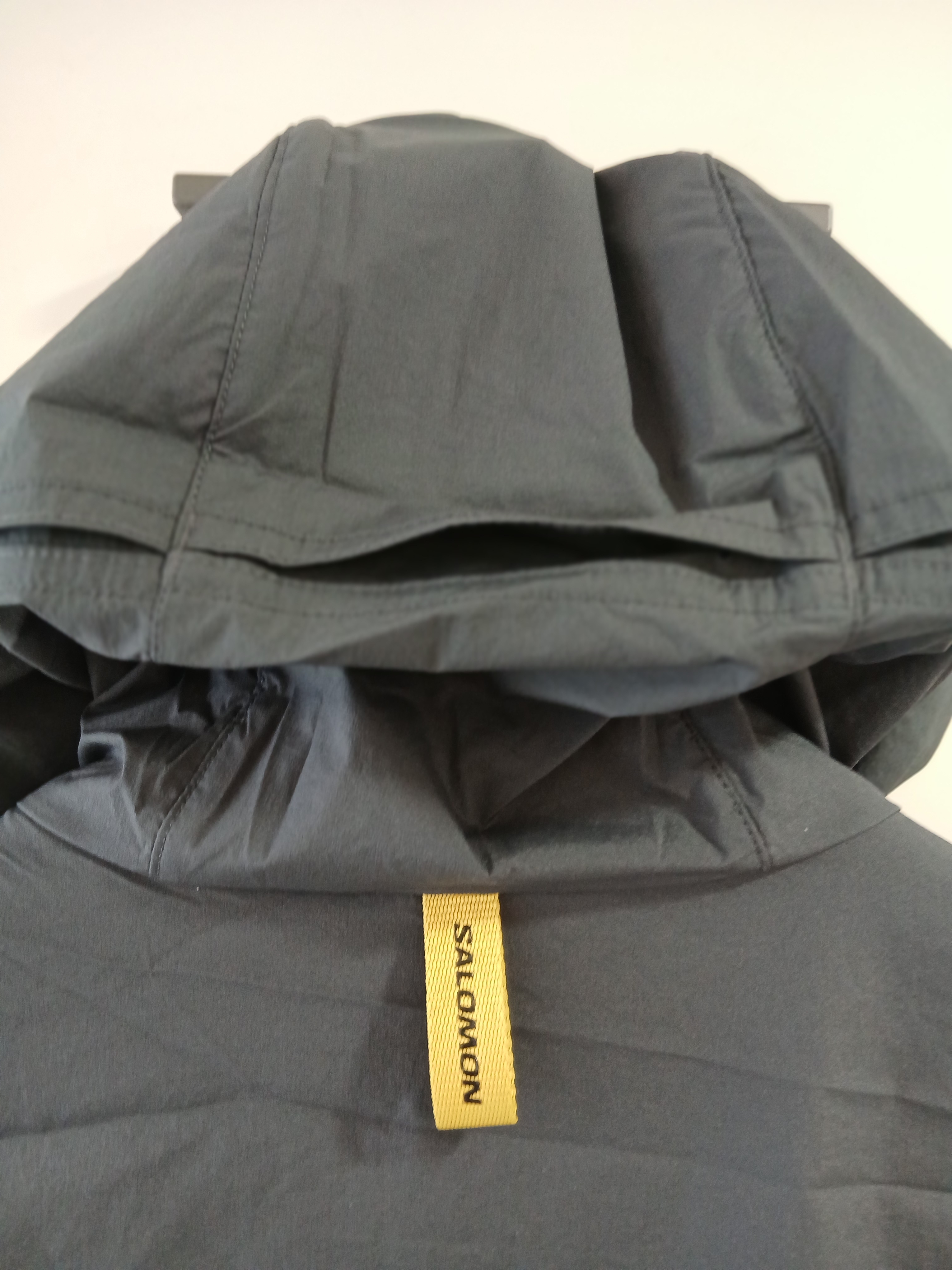 Salomon Modisay Aero Dark Charcoal 착용 스타일 - 6