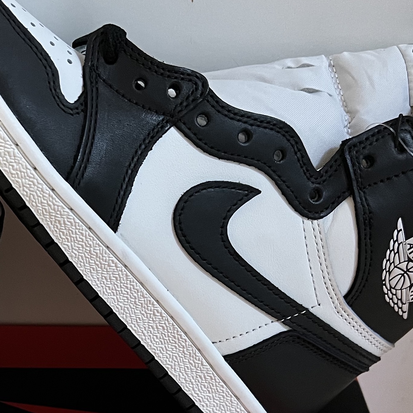 Jordan 1 High 85 Black White 착용 스타일