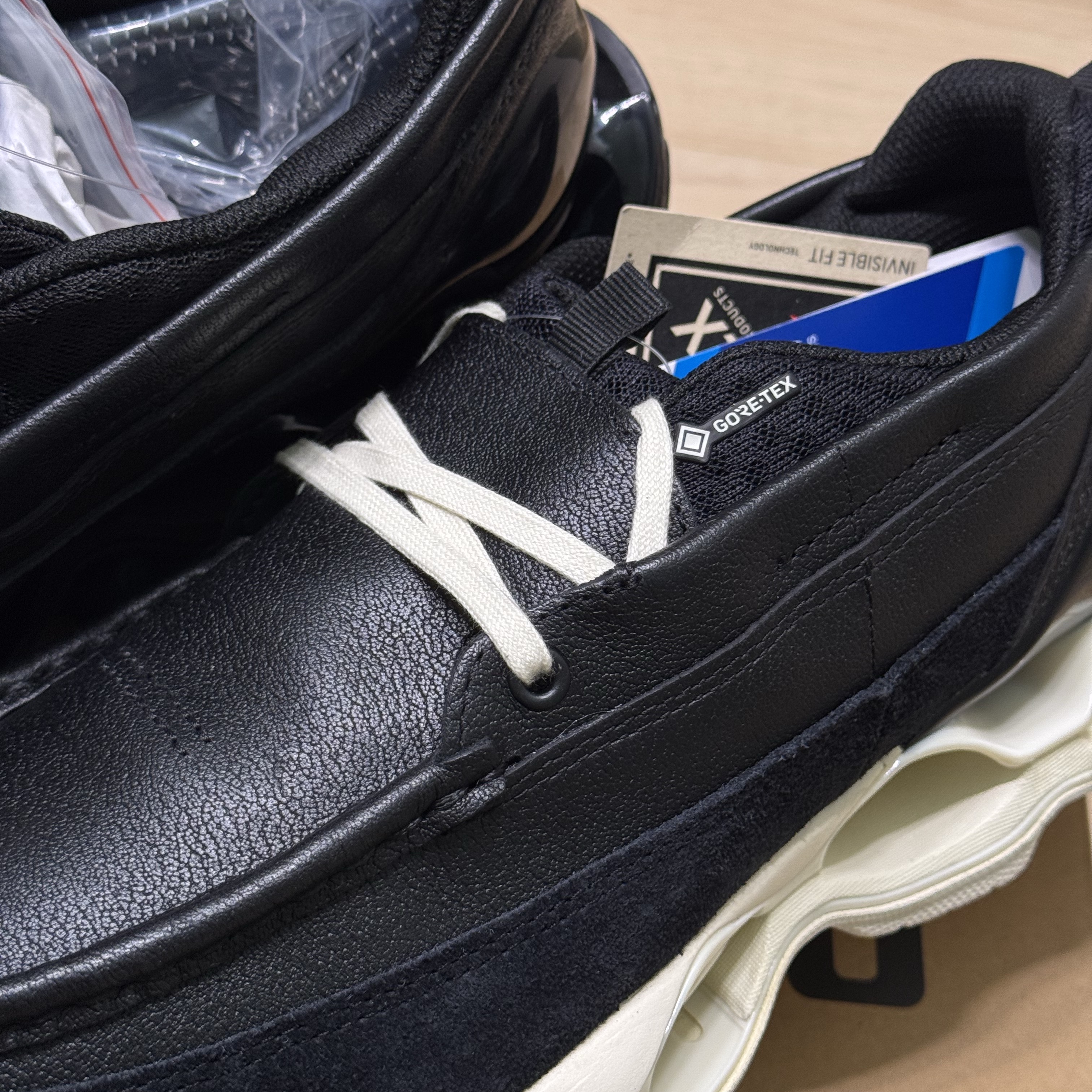 Mizuno Wave Prophecy MOC GTX Black, Mizuno Wave Prophecy MOC GTX Black Off White 착용 스타일 - 3